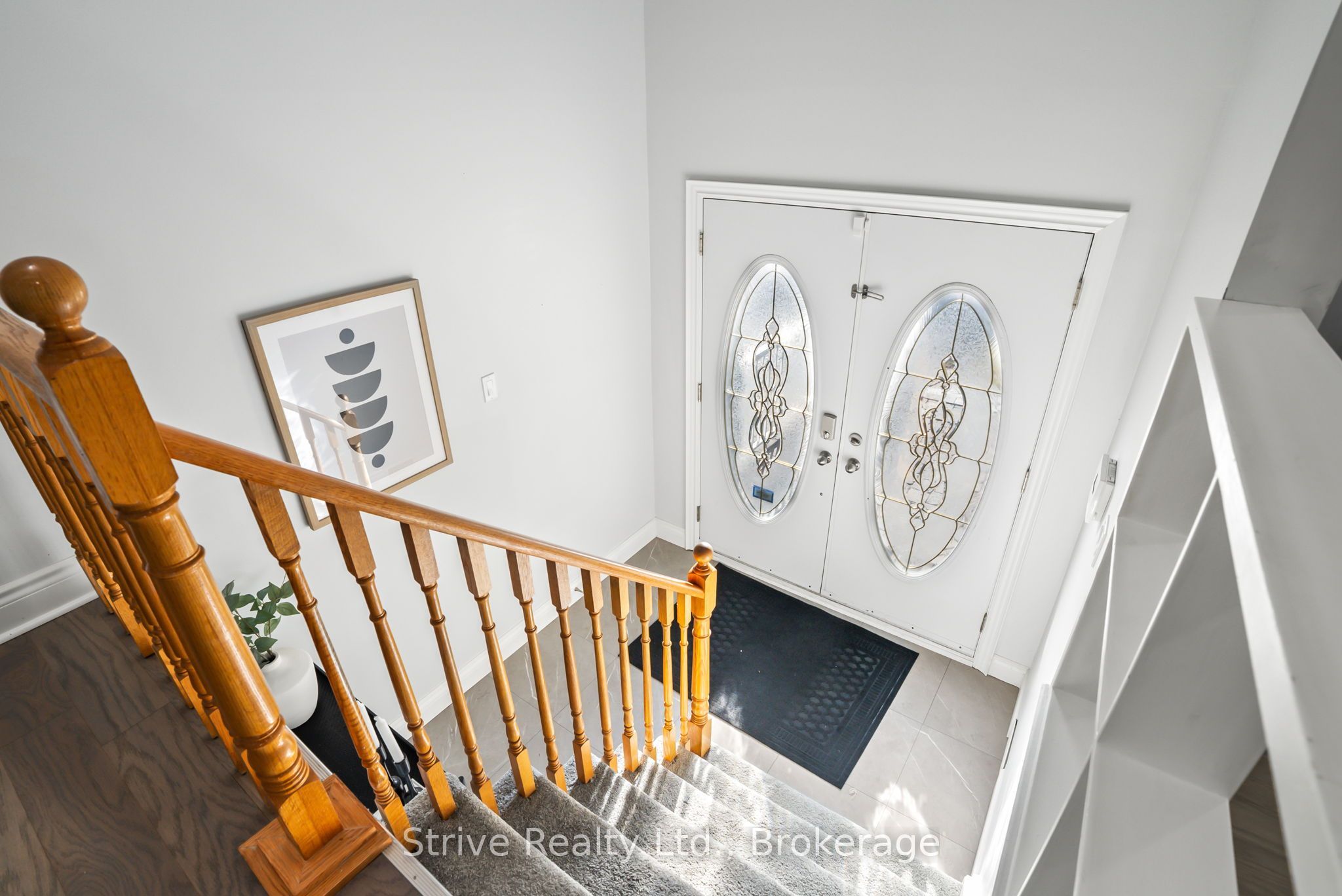 23 Cherry Blossom Crescent Upper, Clarington, ON L1E 1G9 photo 3