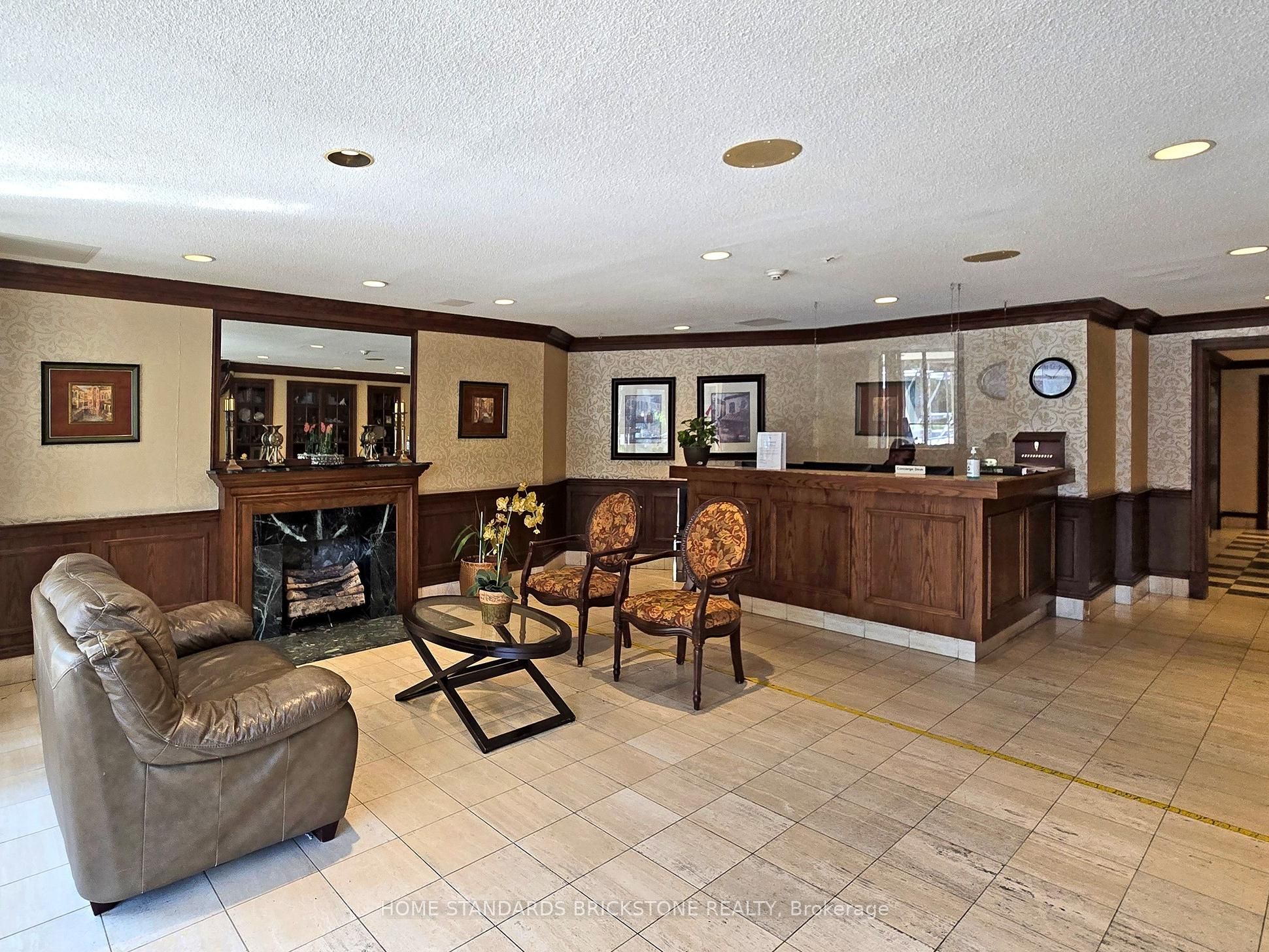 30 Thunder Grove 1705, Toronto, ON M1V 4A3 photo 5