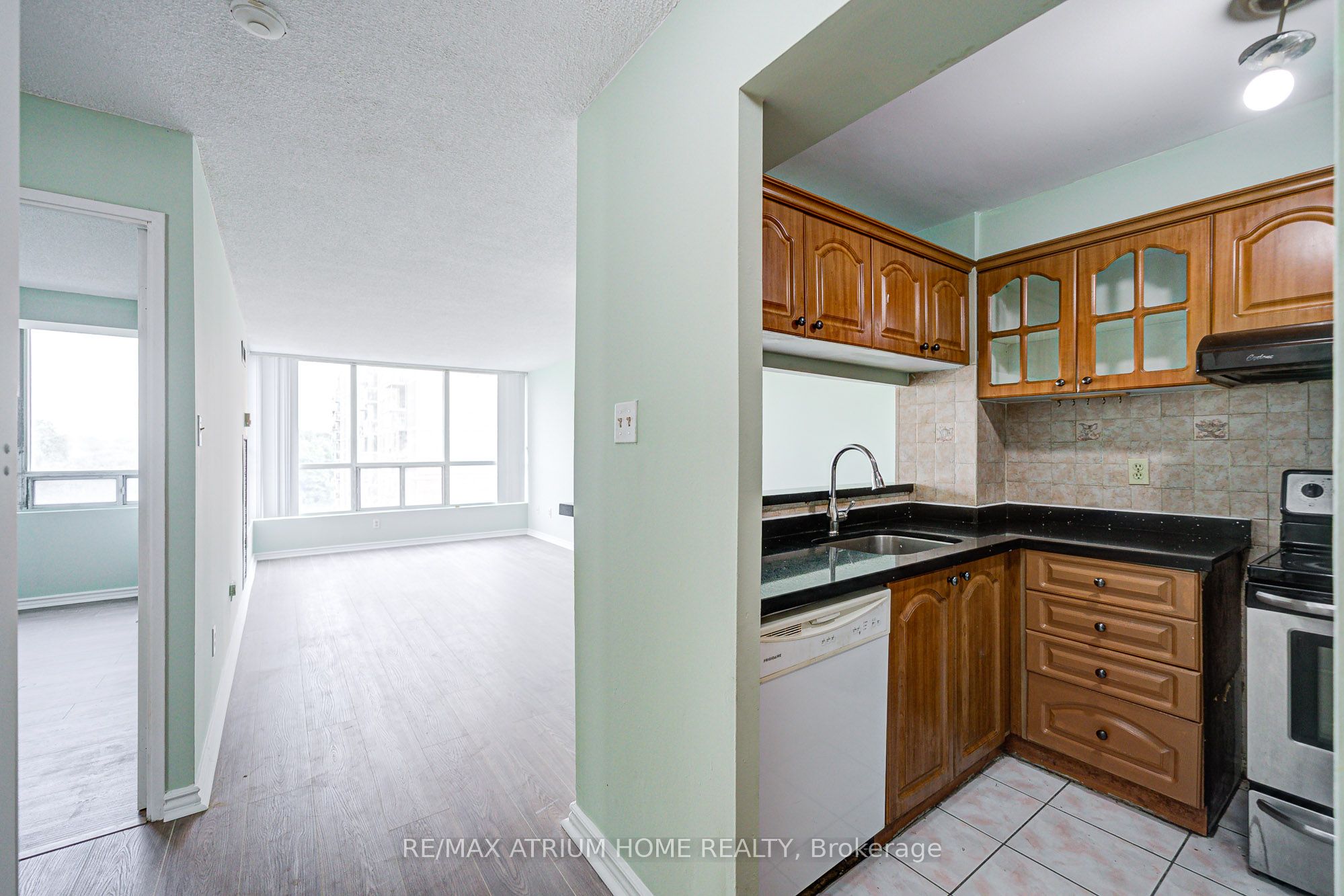 3050 Ellesmere Road 1515, Toronto, ON M1E 5E6 photo 4