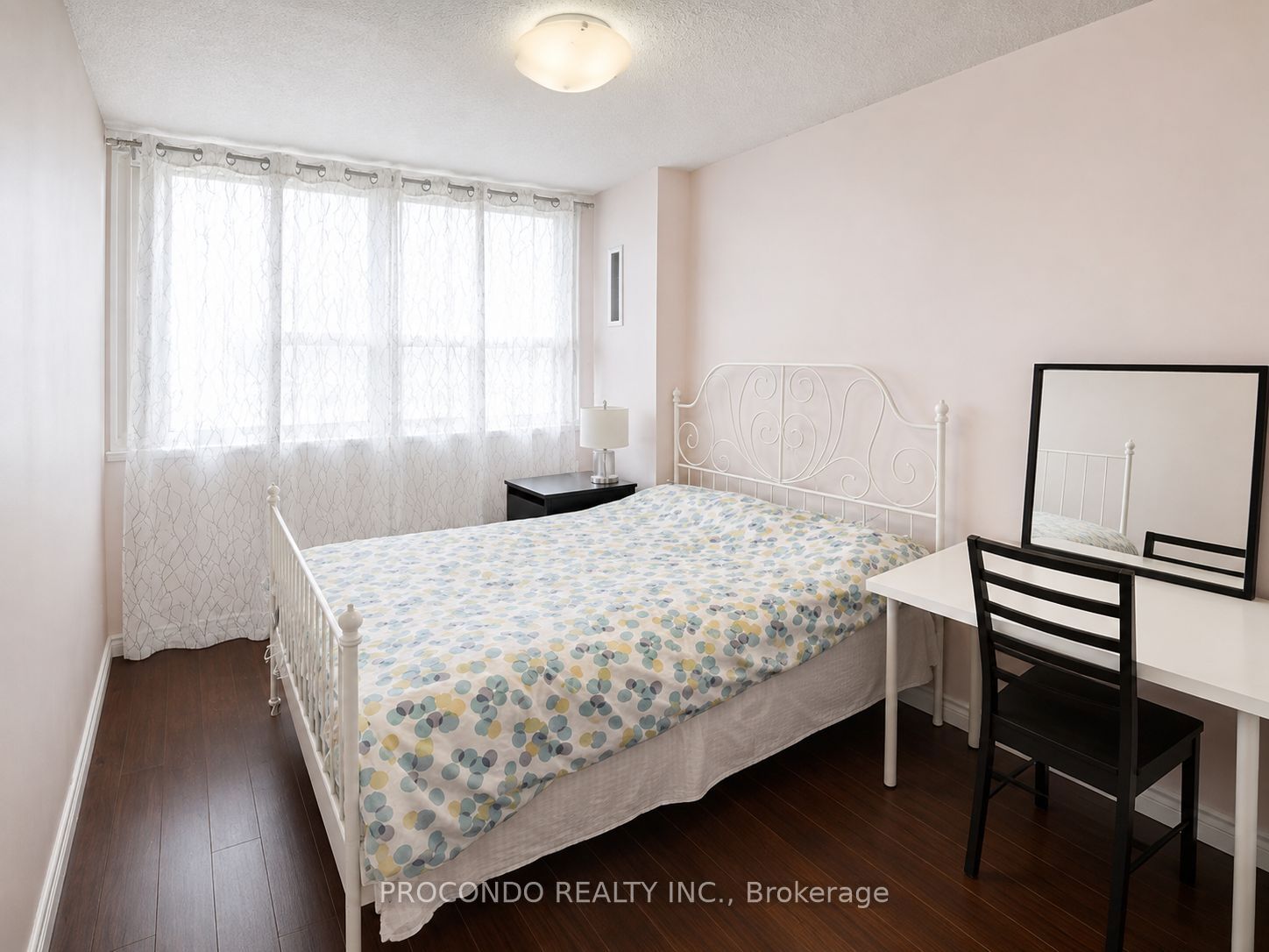 45 Silver Springs Boulevard 1709 bedroom, Toronto, ON M1V 1R2