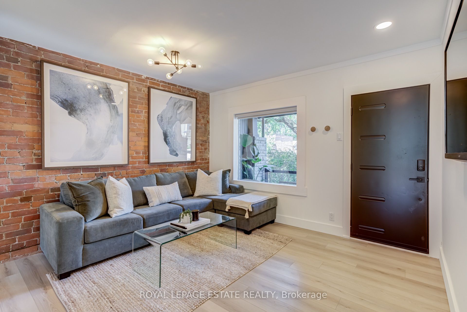 43 Fairford Avenue, Toronto, ON M4L 2J9 photo 3