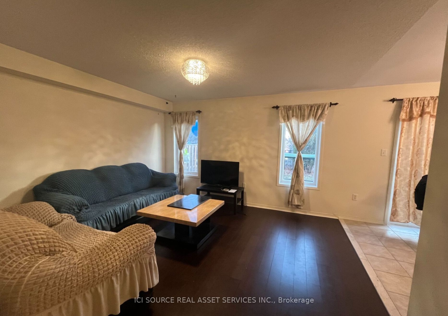 181 Norland Circle, Oshawa, ON L1L 0A6 photo 5