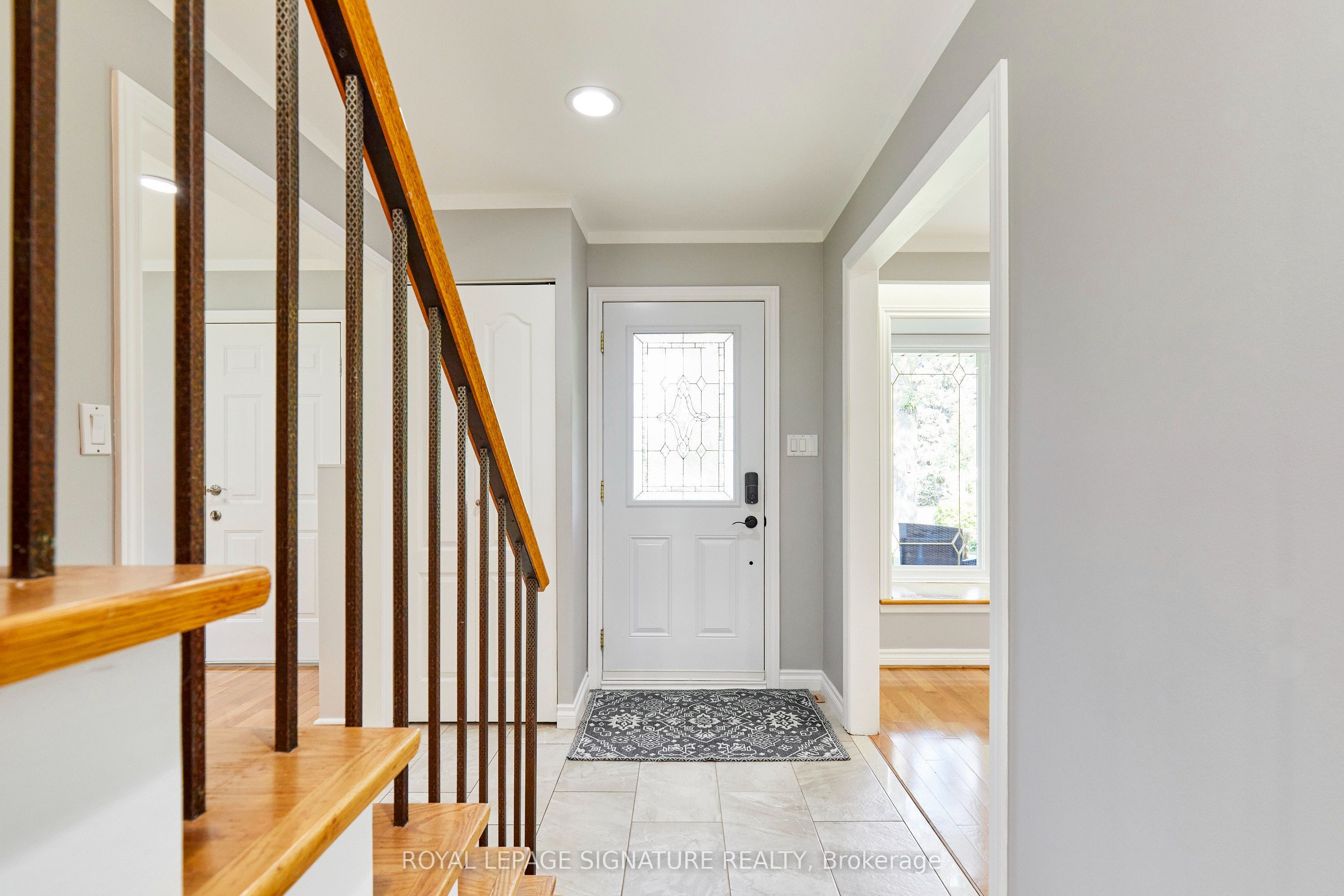 122 Heatherside Drive, Toronto, ON M1W 1T8 photo 3