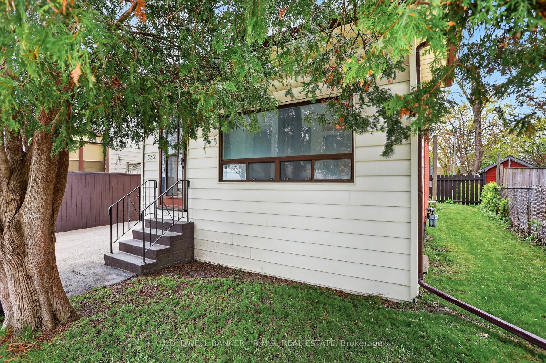 532 Front Street, Oshawa, ON L1H 4V2 photo 4