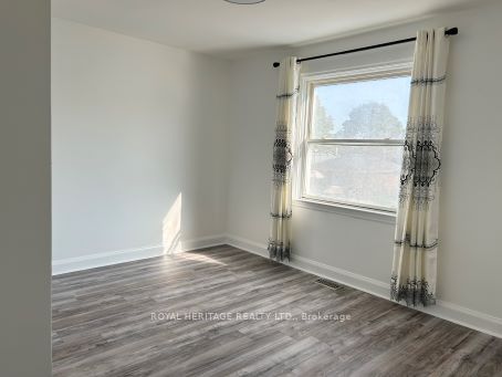 128 Wilson Road S Unit 1, Oshawa, ON L1H 6C1 photo 4