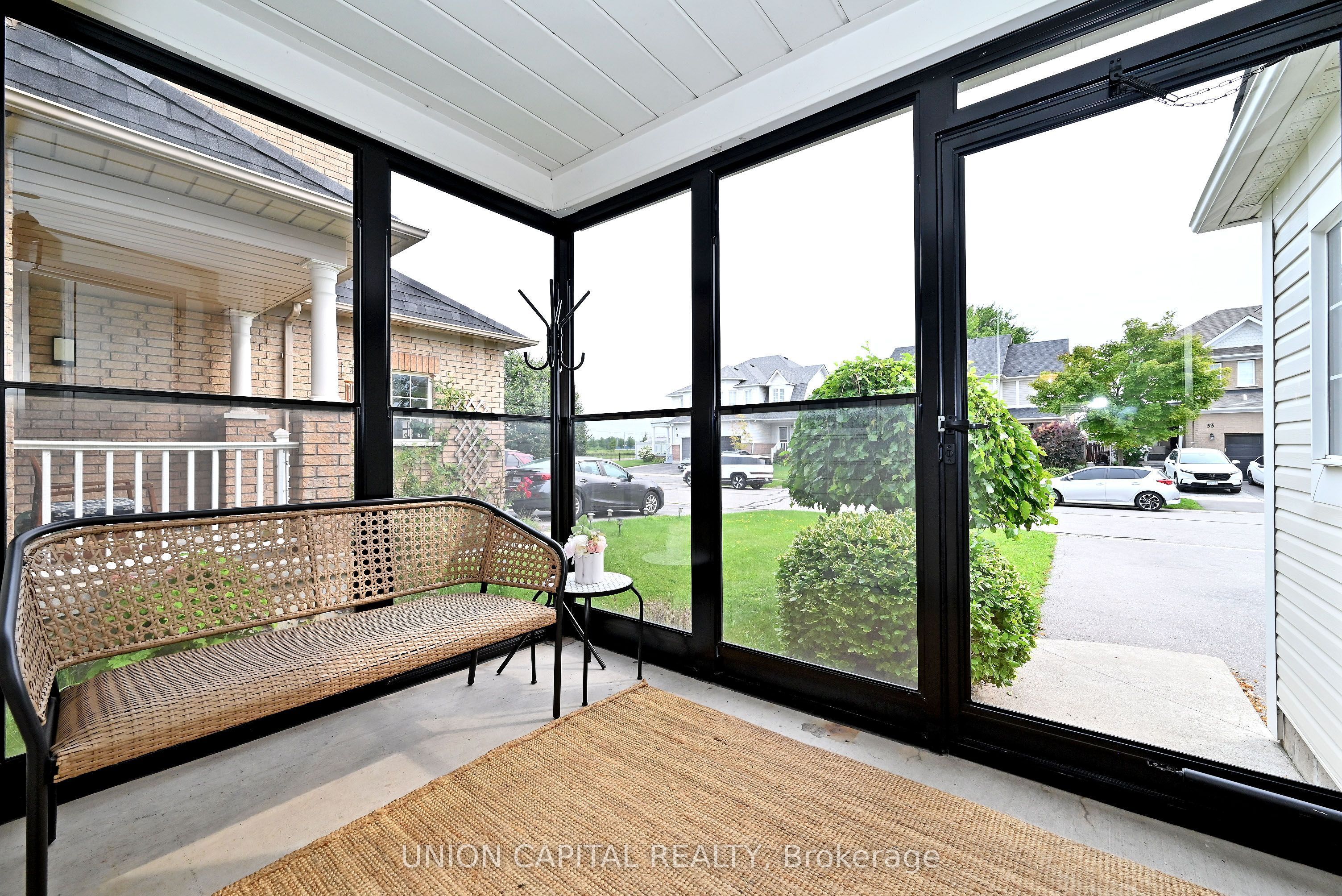 32 Regatta Crescent, Whitby, ON L1N 9V2 photo 5