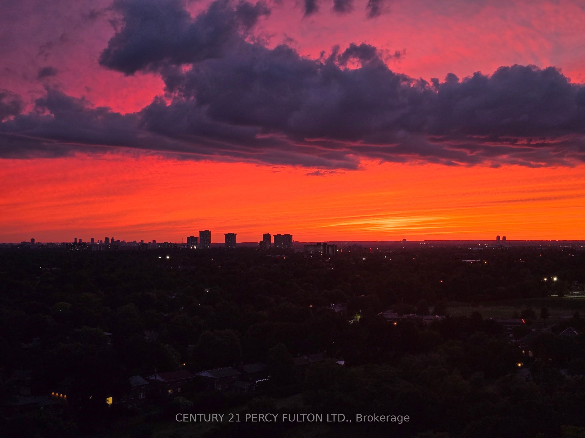 3260 Sheppard Avenue E 1501, Toronto, ON M1T 0B5