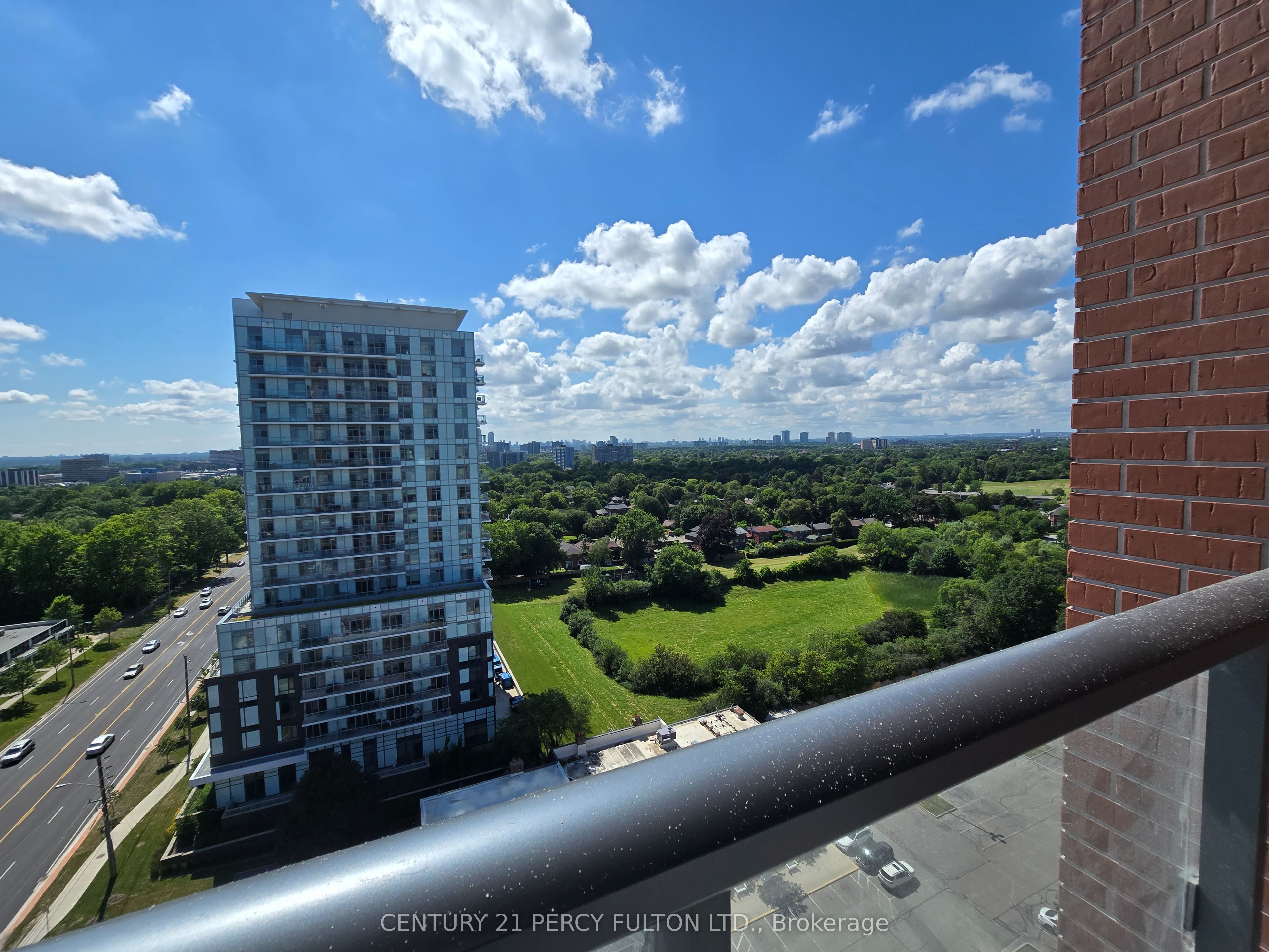 3260 Sheppard Avenue E 1501, Toronto, ON M1T 0B5 photo 2