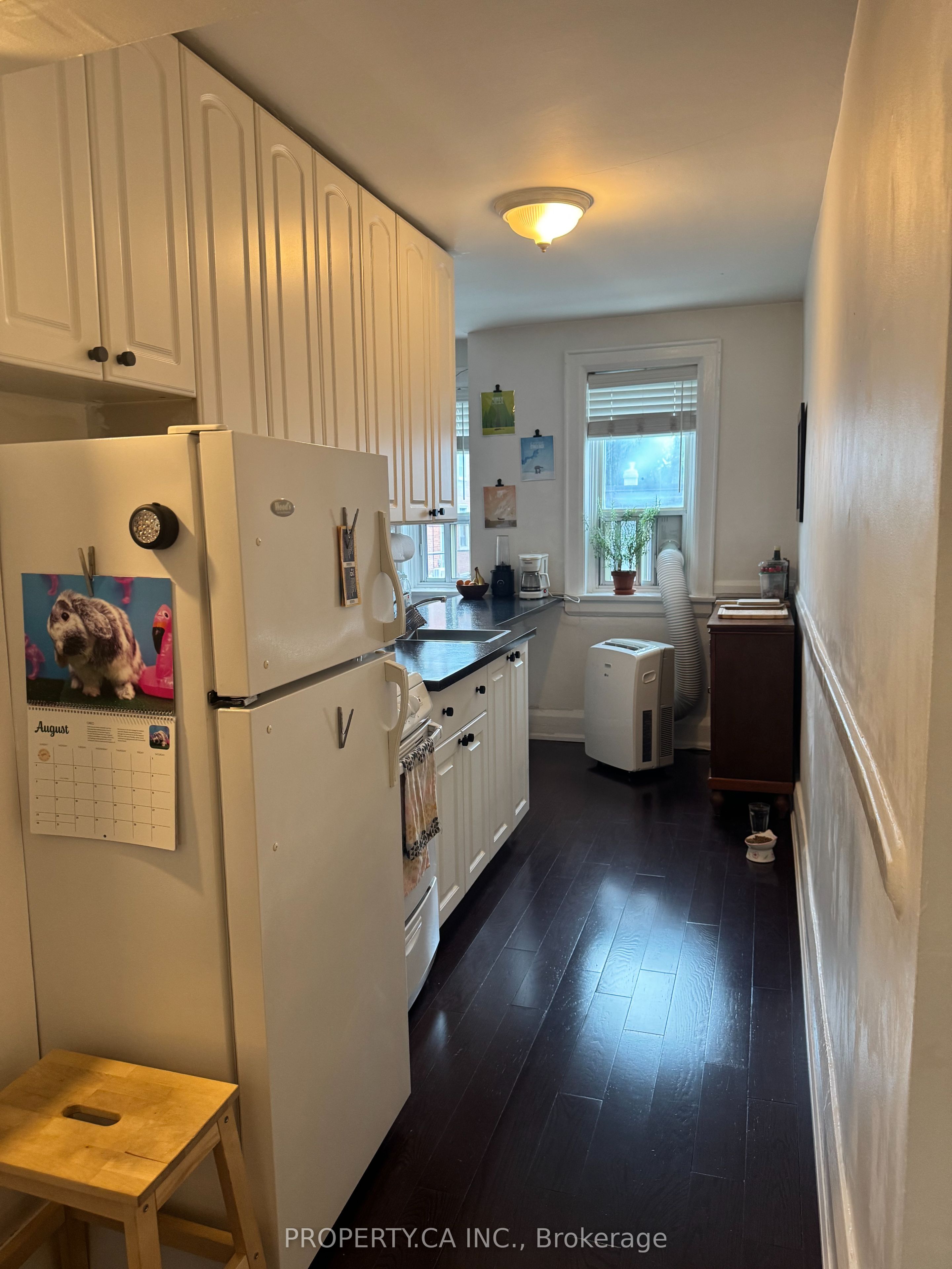 849 Broadview Avenue E 18, Toronto, ON M4K 2P9 photo 5