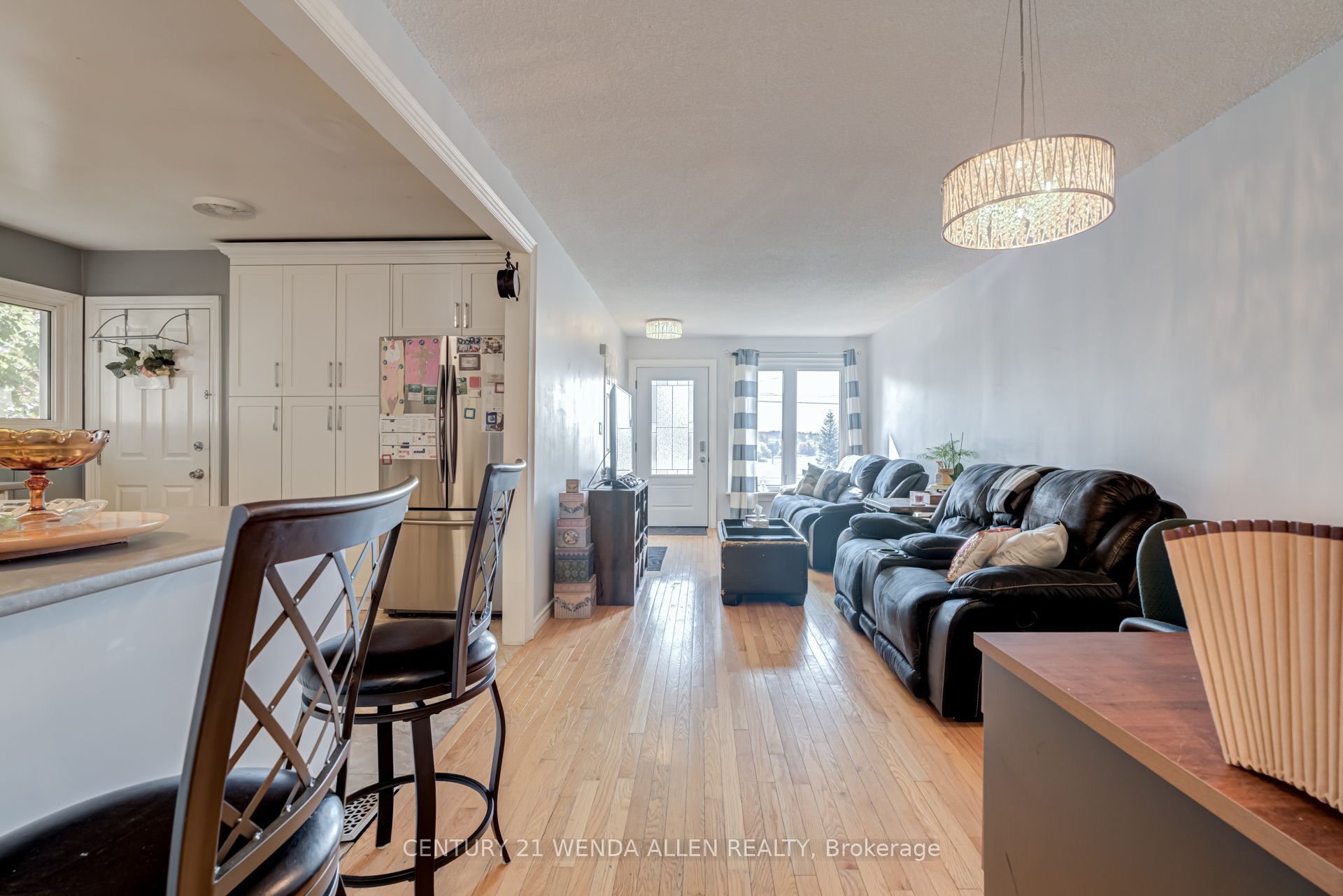 1742 NASH Road, Clarington, ON L1E 2L8 photo 5