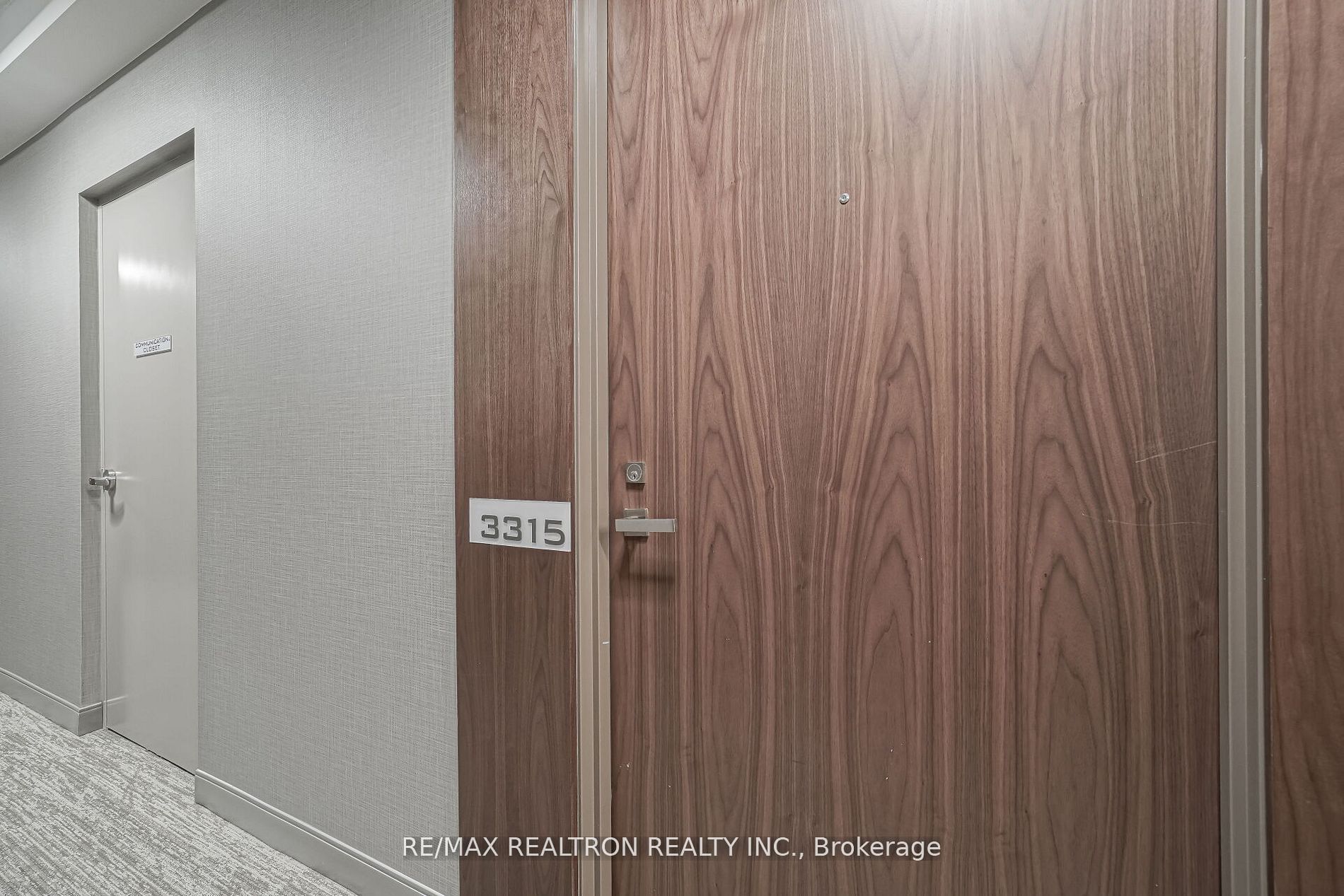275 Village Green Square 3315, Toronto, ON M1S 0L8 photo 5