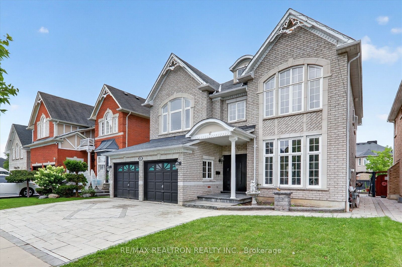 6 Stammers Drive, Ajax, ON L1T 0H9 photo 3