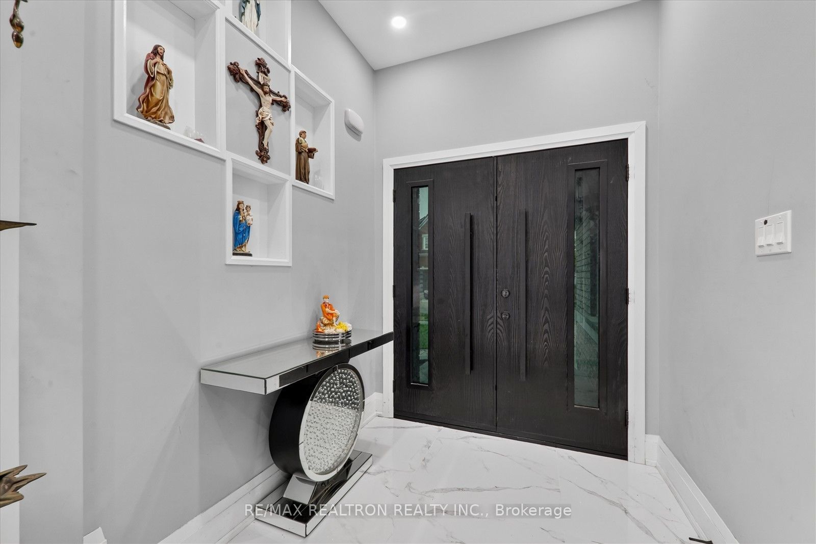 6 Stammers Drive, Ajax, ON L1T 0H9 photo 5