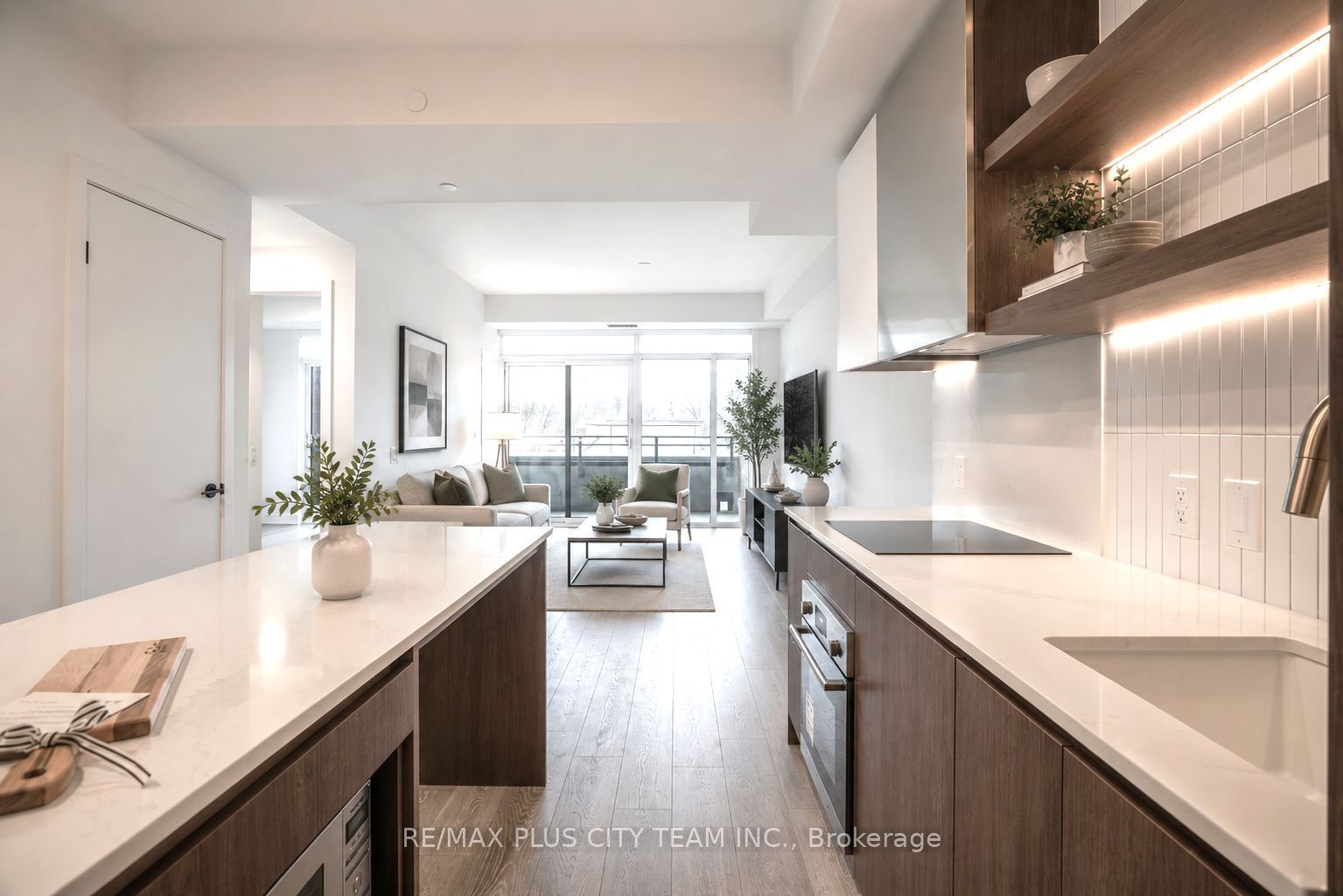 1285 Queen Street E 303, Toronto, ON M4L 0B6 photo 5