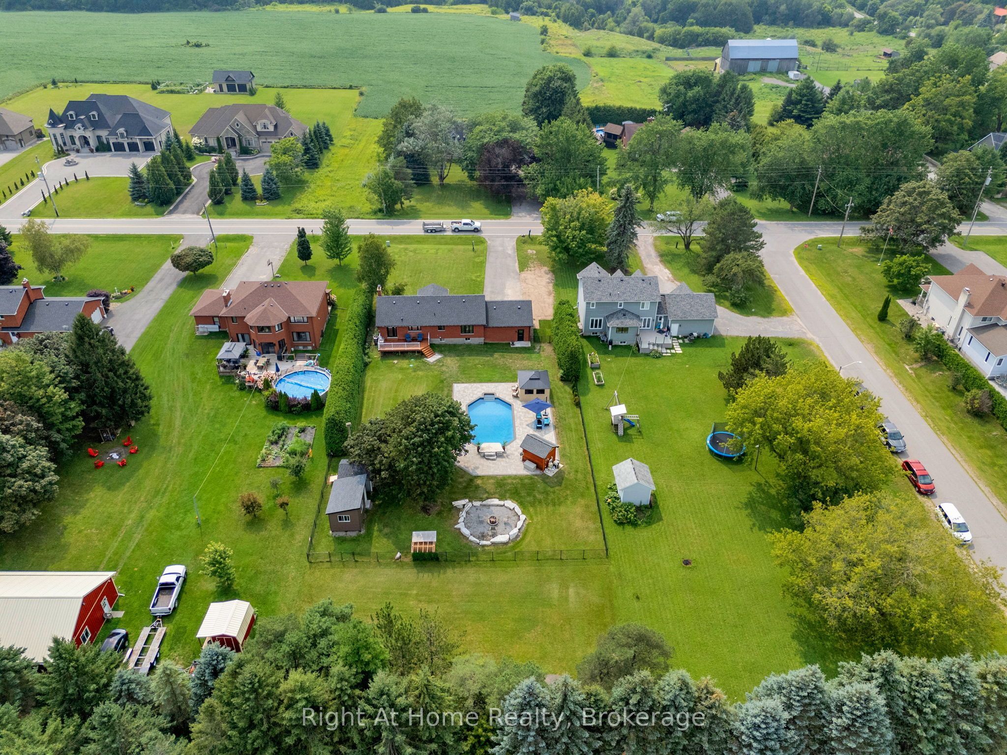 5761 Solina Road N, Clarington, ON L0B 1J0 photo 2
