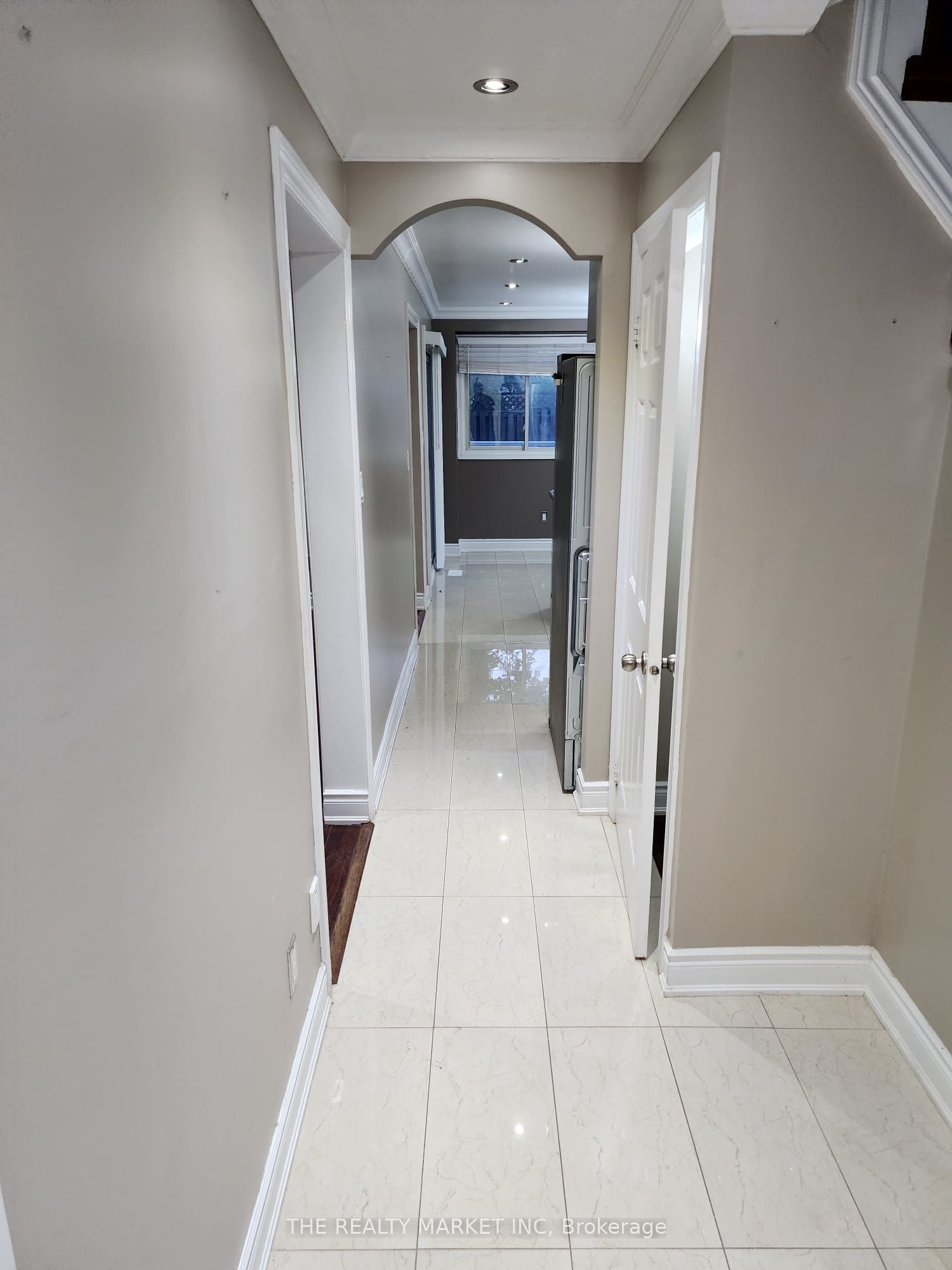 102 William Stephenson Drive, Whitby, ON L1N 8T1 photo 5