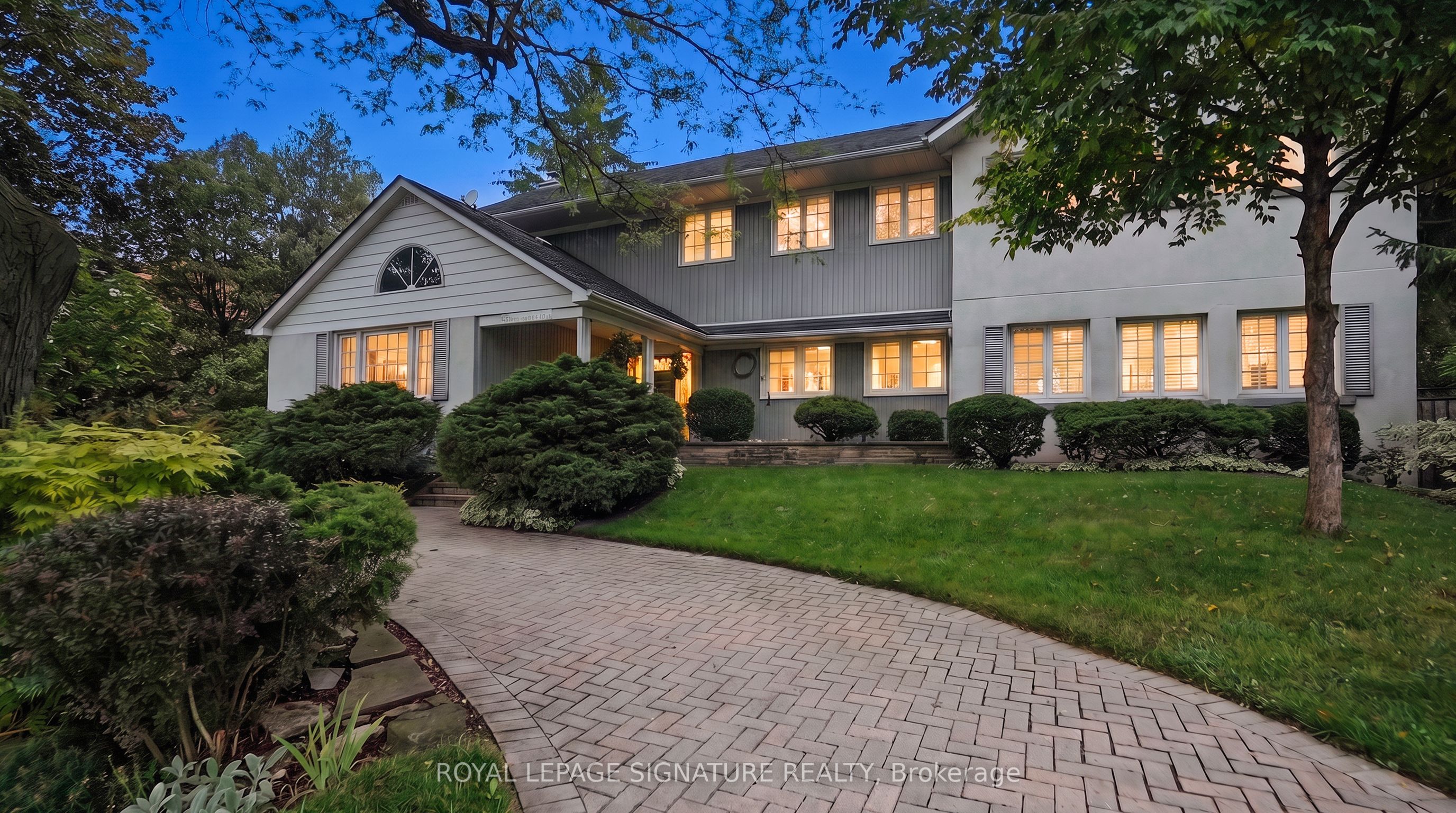 8 Windy Ridge Drive, Toronto, ON M1M 1H5 photo 3