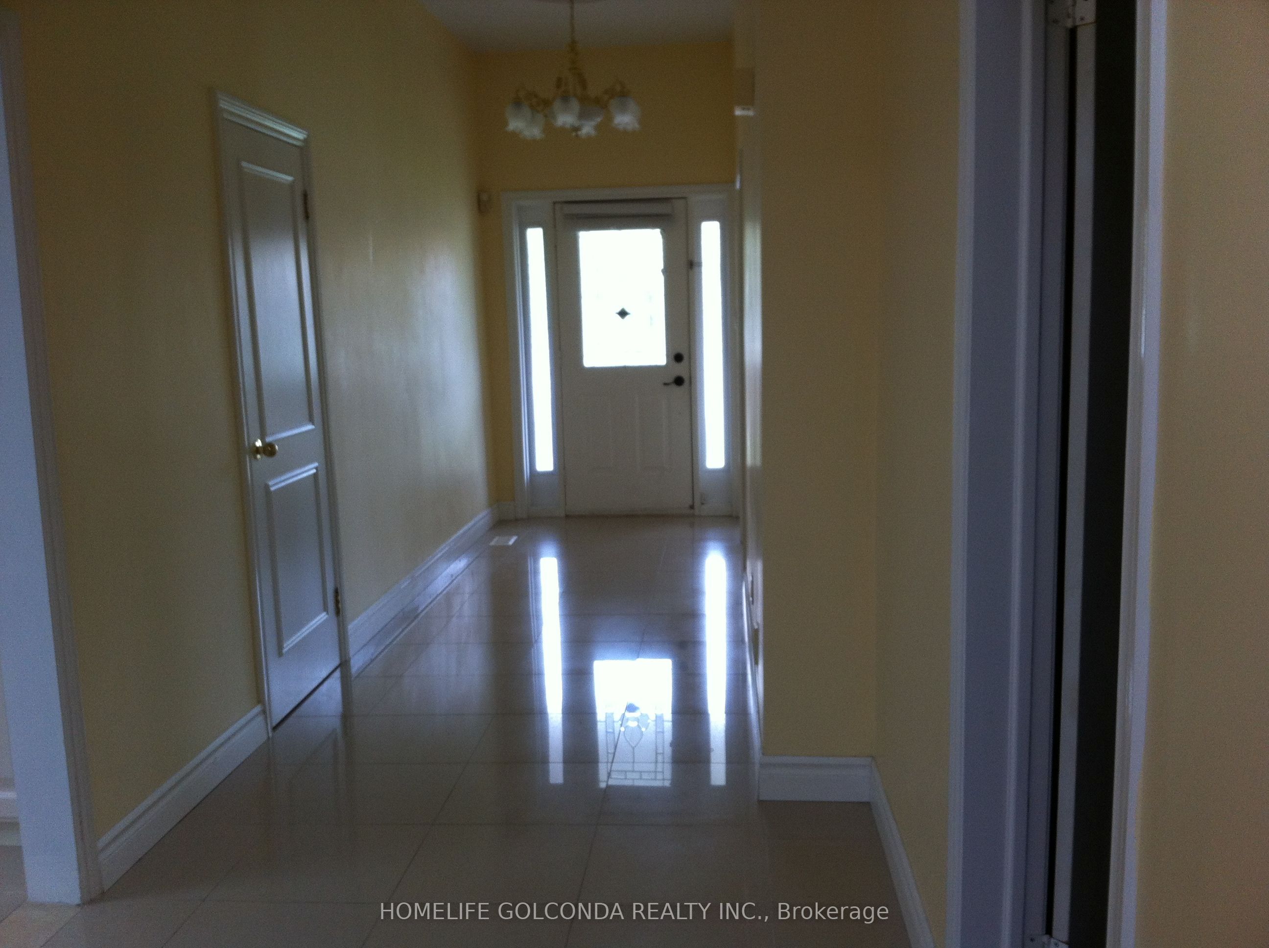 853 Huntingwood Drive 1, Toronto, ON M1T 3L7 photo 5