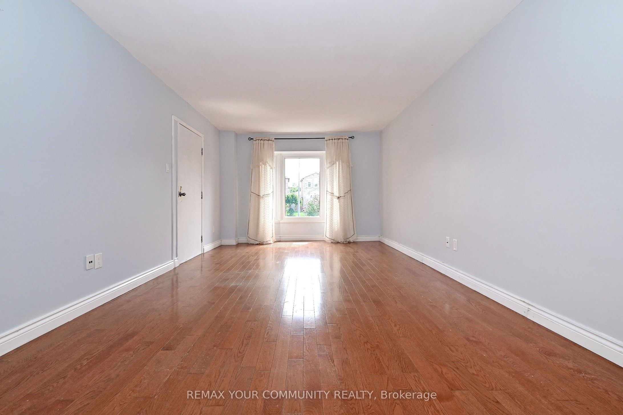 35 Dakin Drive, Ajax, ON L1T 2R8 photo 5