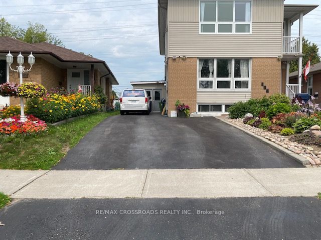 134 Sedgemount Drive 2nd Fl, Toronto, ON L6A 0V3 photo 2