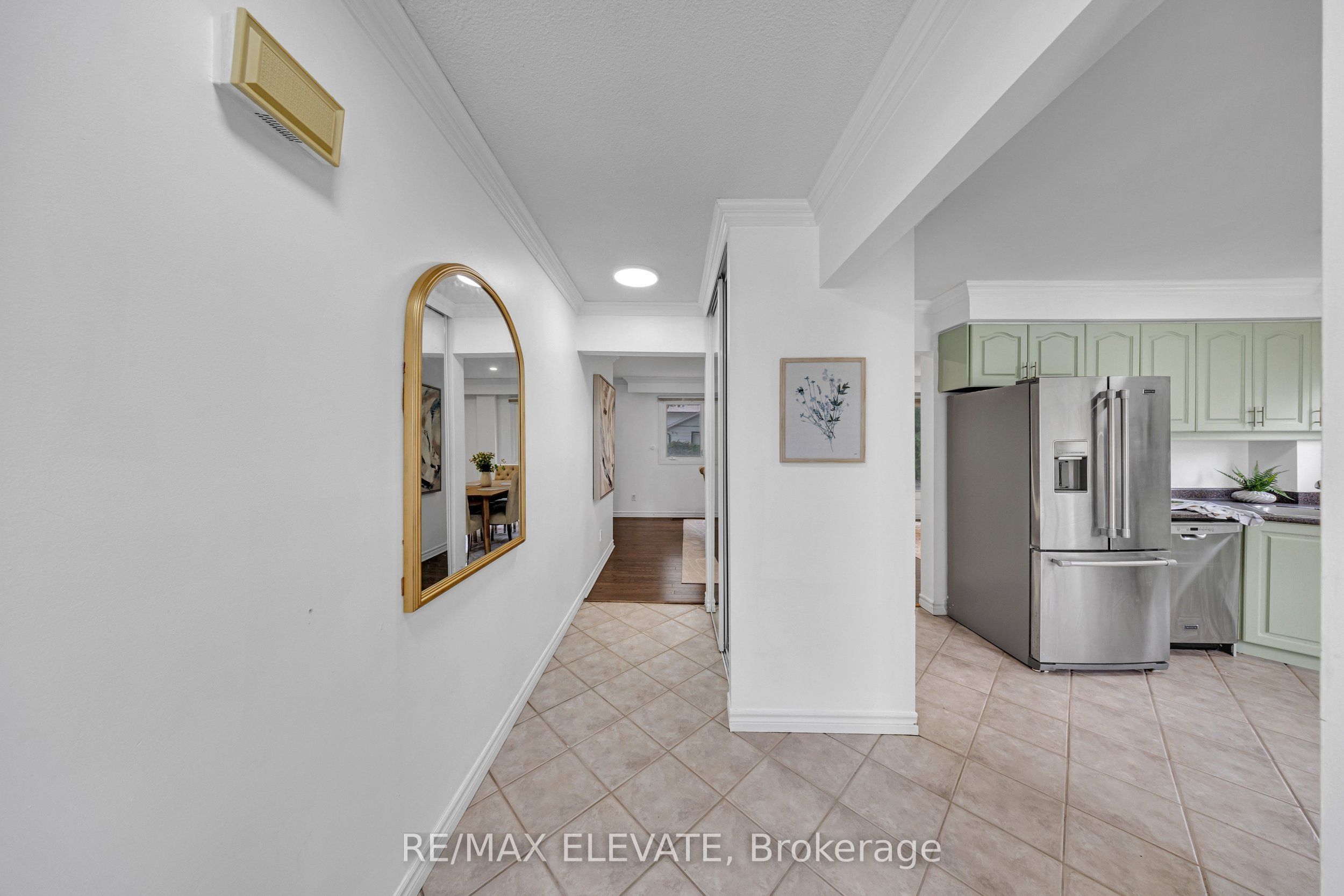 163 Brunswick Court, Oshawa, ON L1H 7R6 photo 4