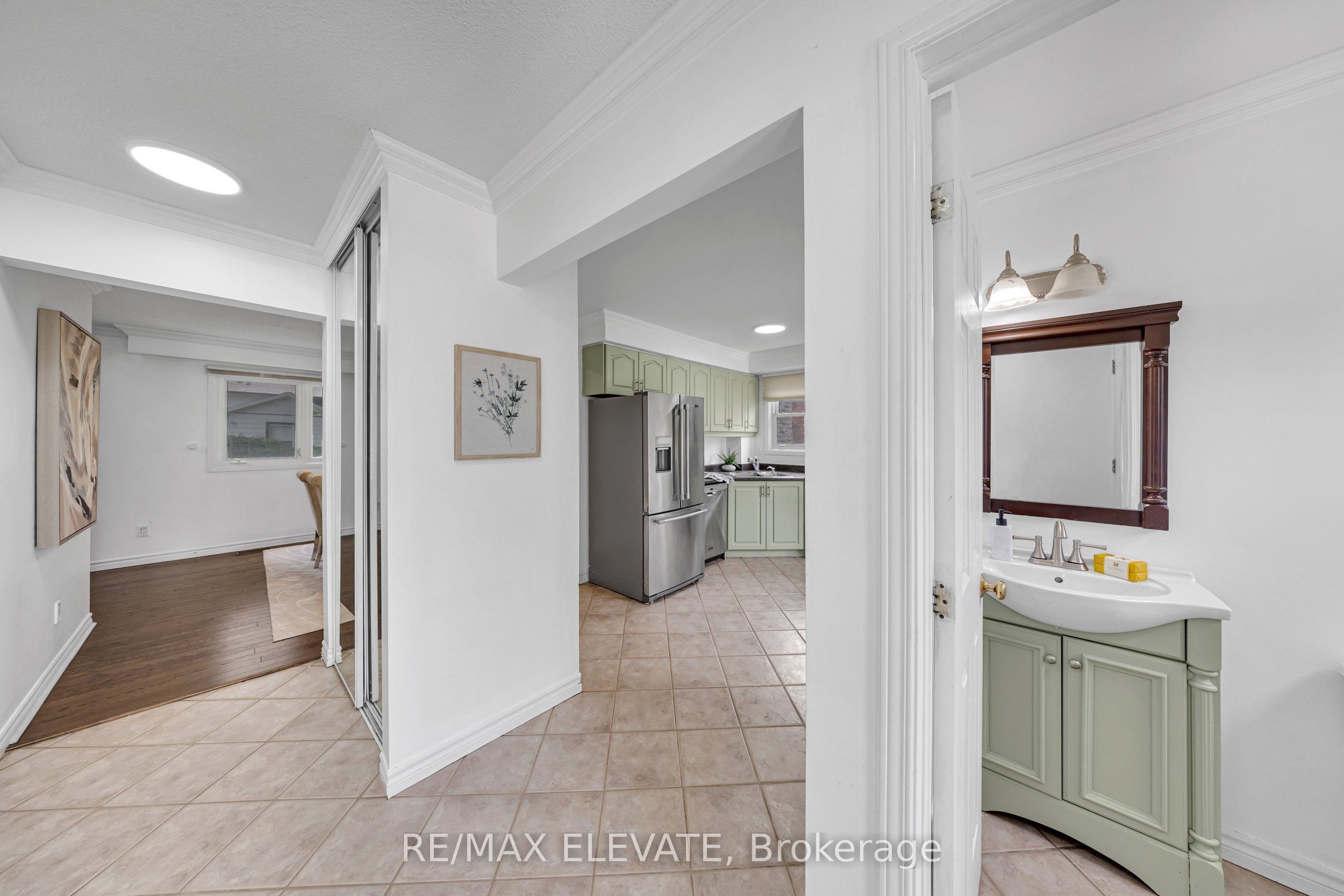163 Brunswick Court, Oshawa, ON L1H 7R6 photo 5