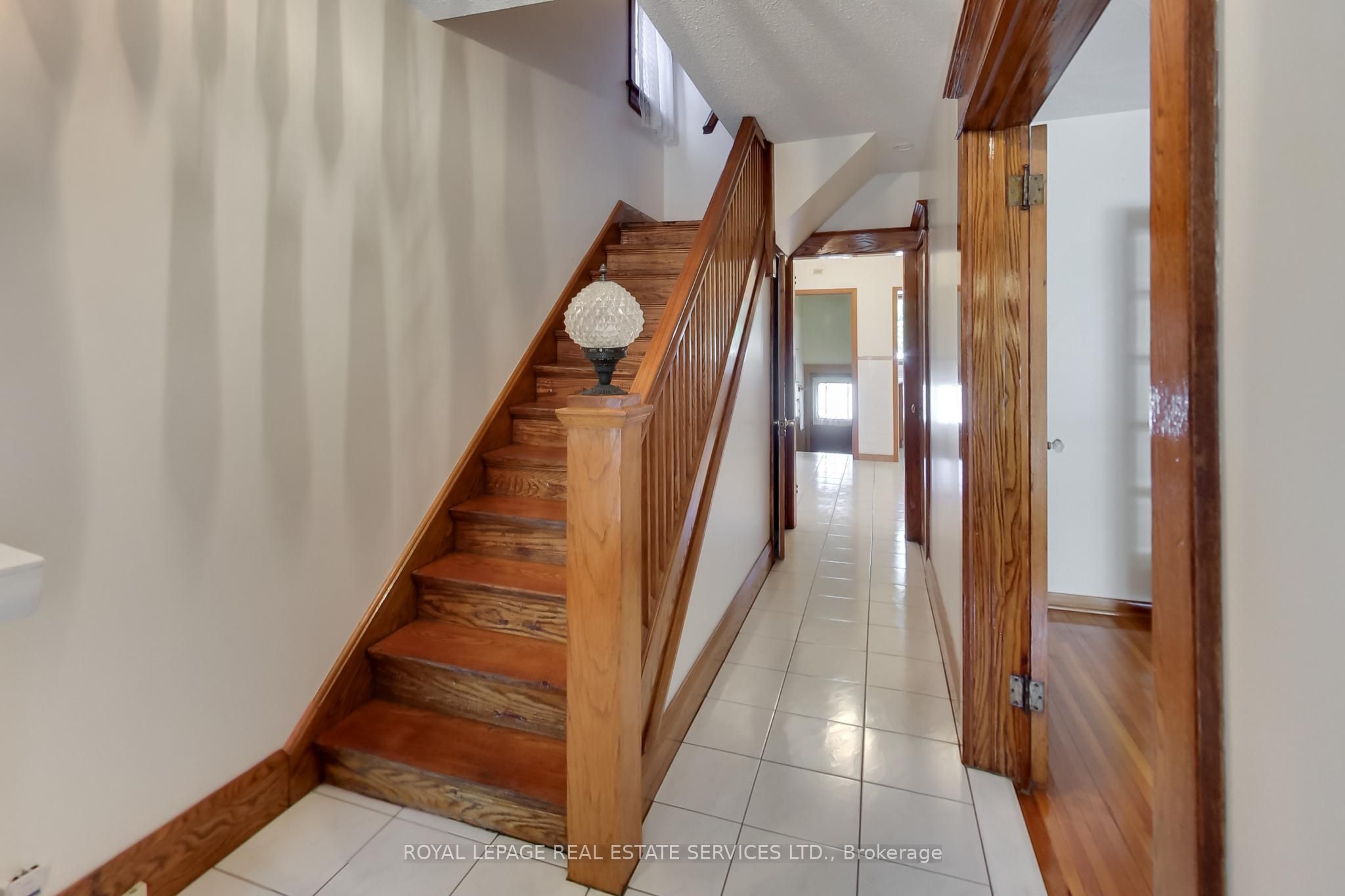 85 Dawes Road, Toronto, ON M4C 5B2 photo 5