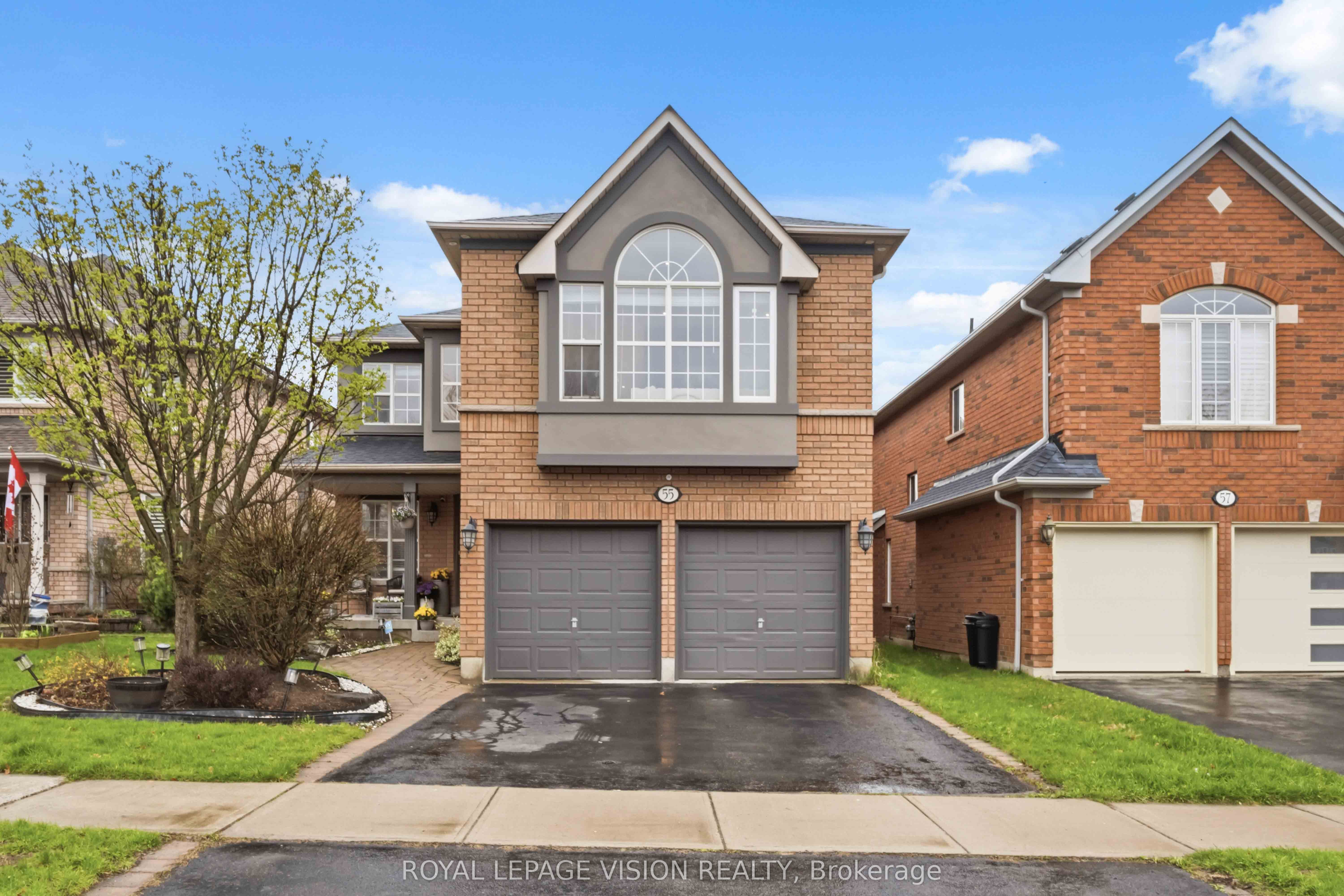 55 Medland Avenue E, Whitby, ON L1P 1S7 photo 2