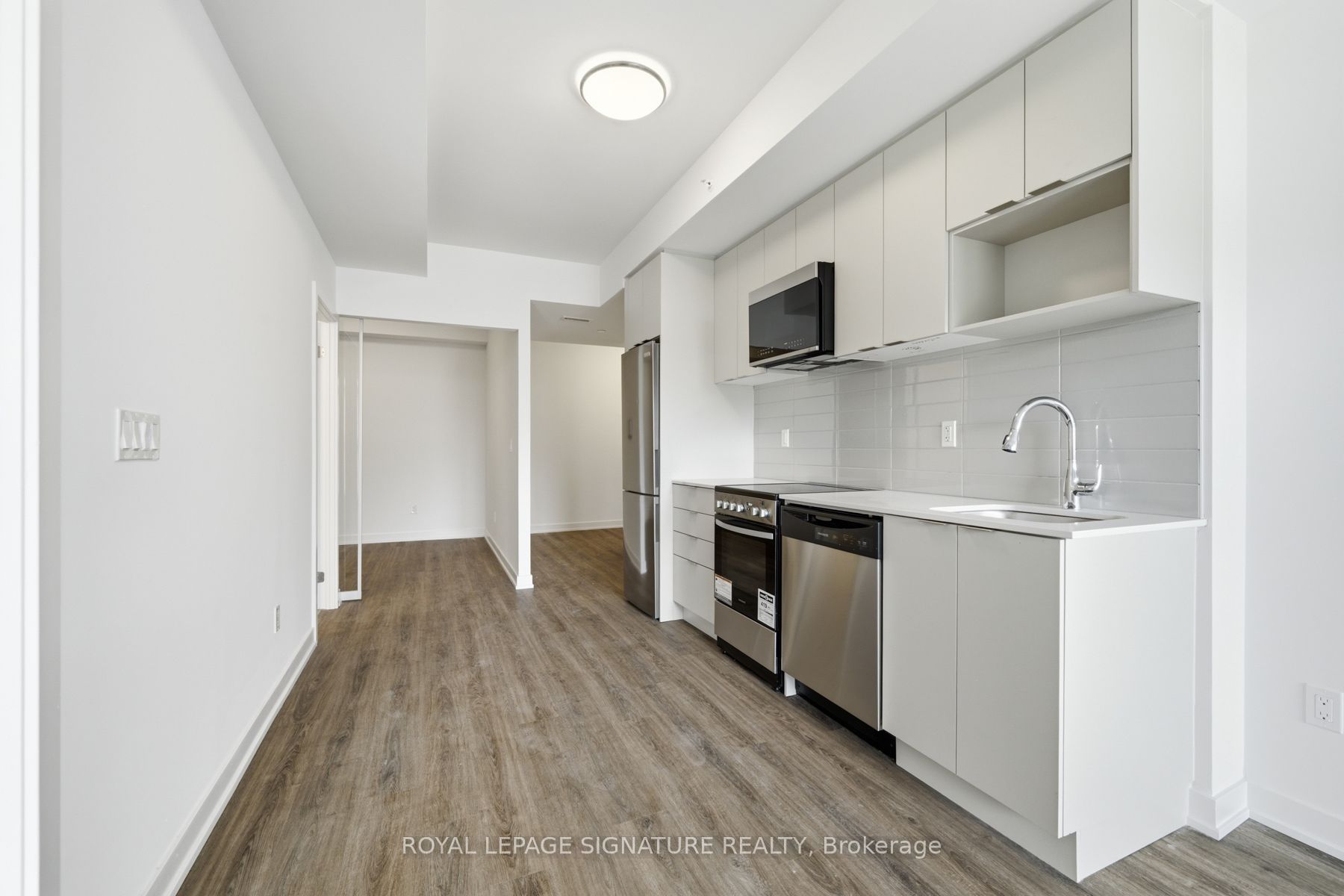 4569 Kingston Road 405, Toronto, ON M1E 2P2 photo 2