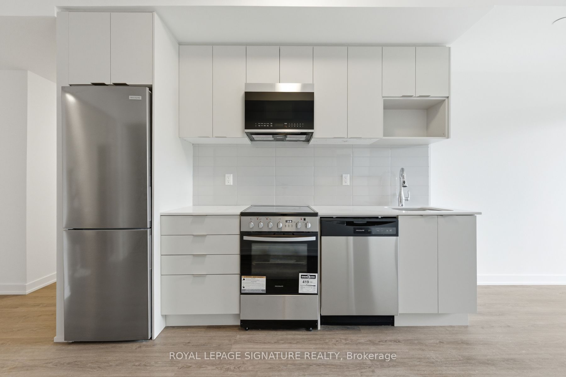 4569 Kingston Road 405, Toronto, ON M1E 2P2 photo 3