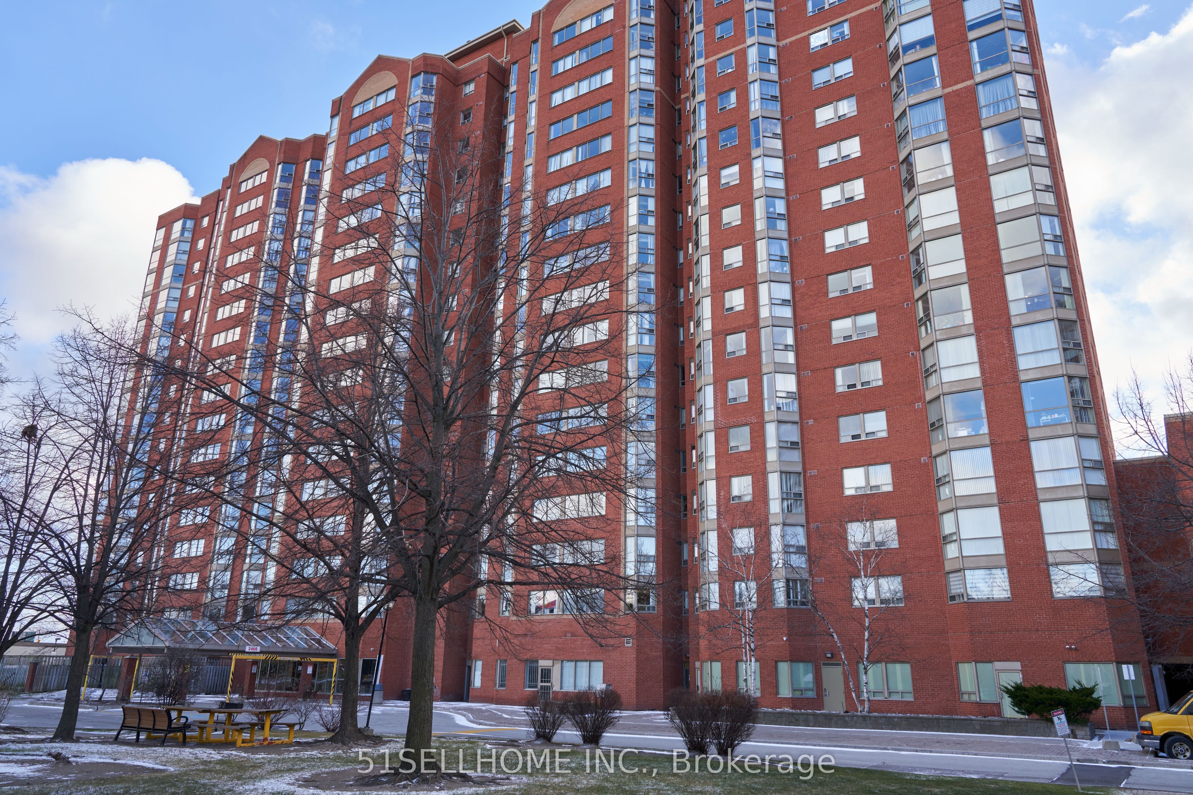 2466 Eglinton Avenue E 1201, Toronto, ON M1K 5J8 photo 2