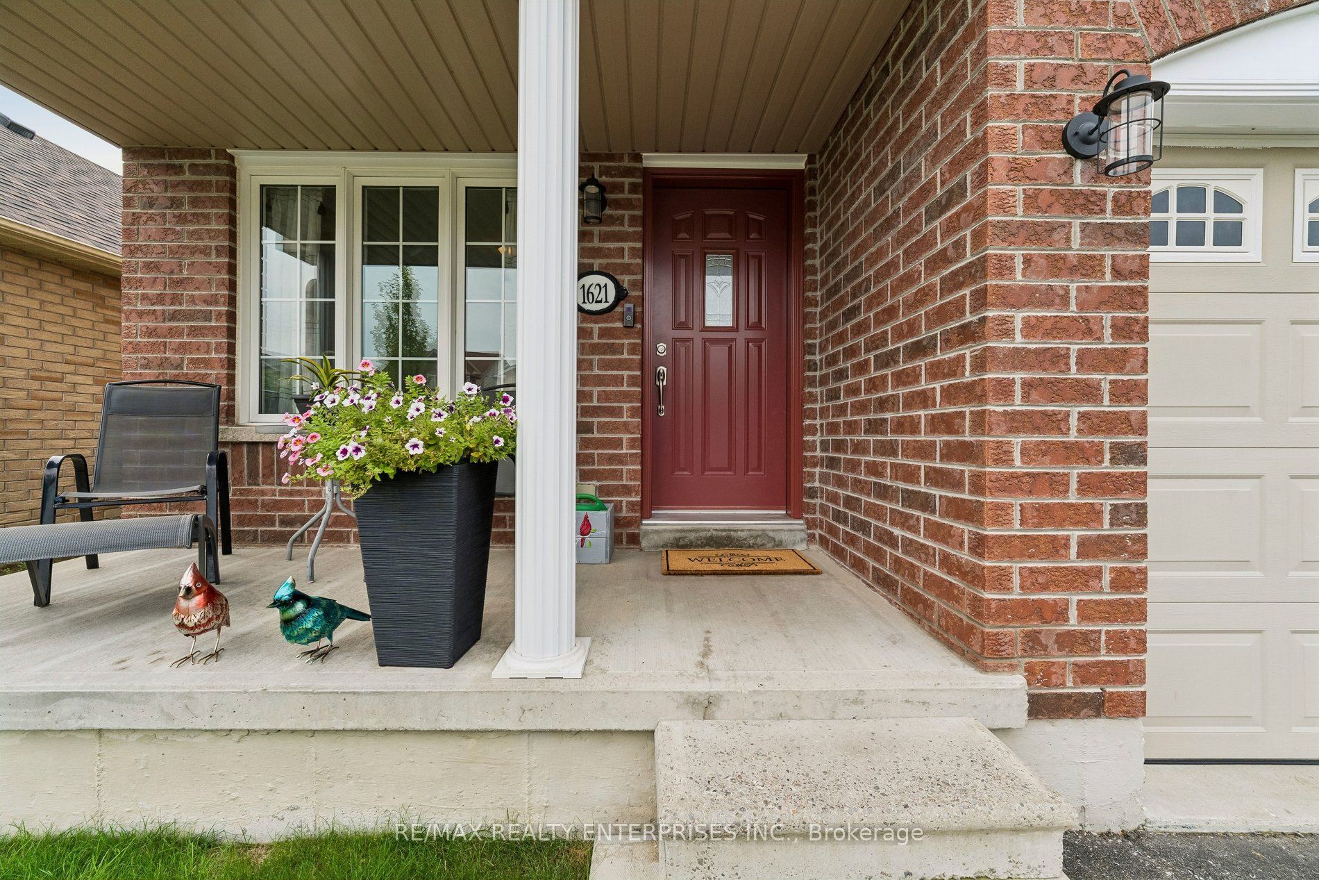 1621 Northfield Avenue, Oshawa, ON L1K 0K8 photo 2