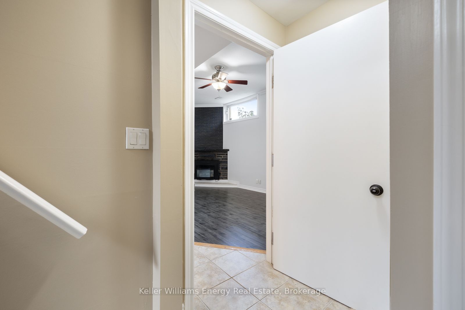 566 Dean Avenue Lower, Oshawa, ON L1H 3J8 photo 5
