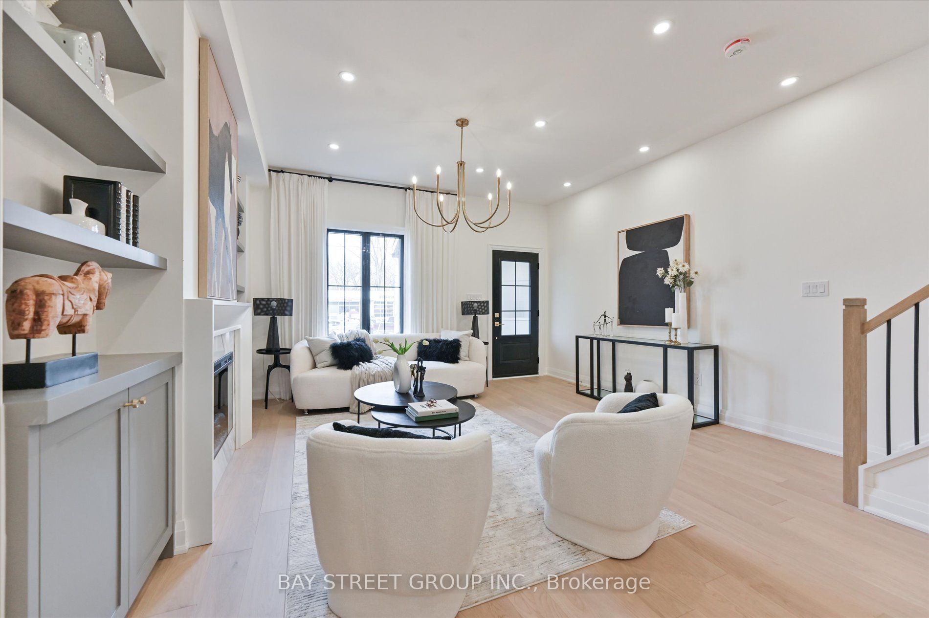 547 Eastern Avenue, Toronto, ON M4M 1C8 photo 3