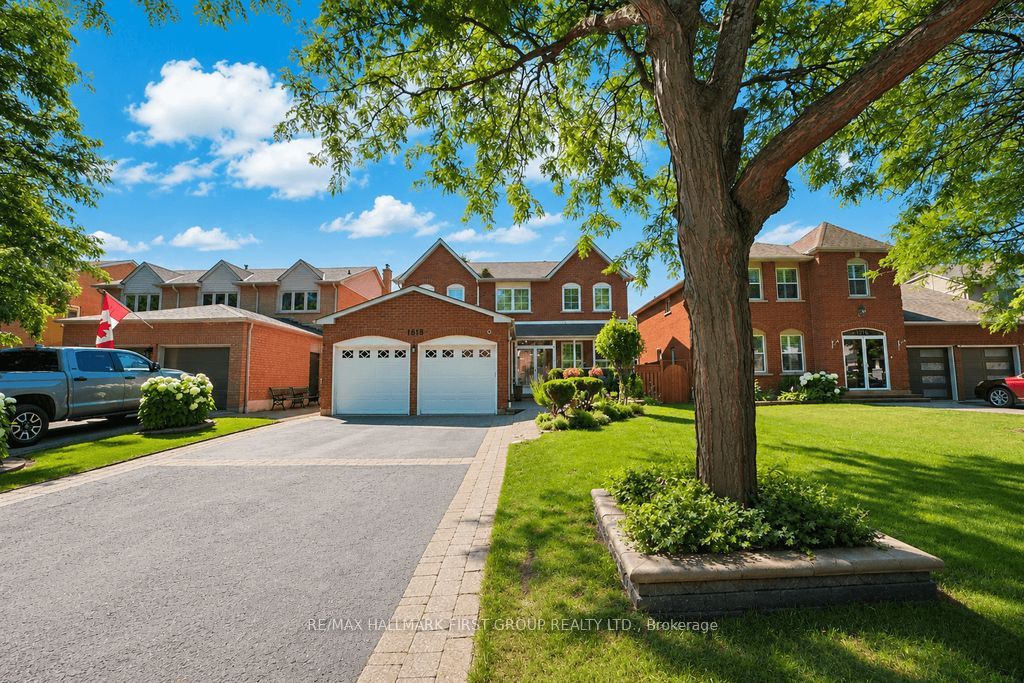 1818 Dencourt Drive, Pickering, ON L1V 4Y2