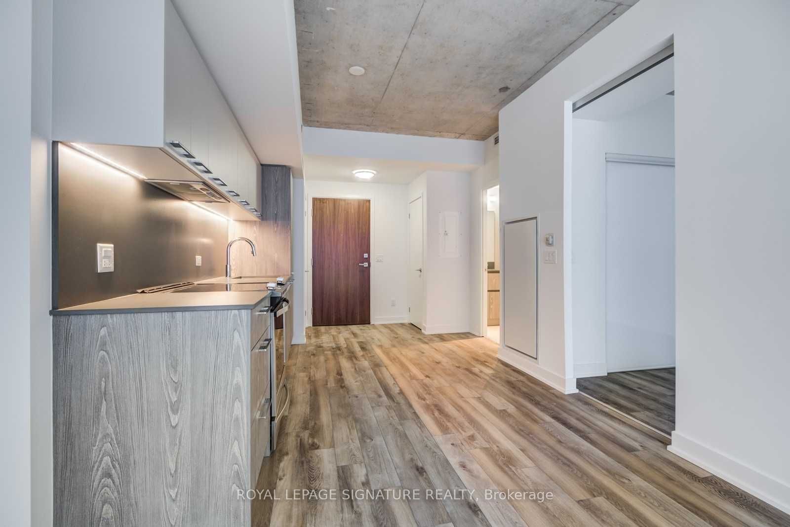 30 Baseball Place 512, Toronto, ON M4M 0E8 photo 4