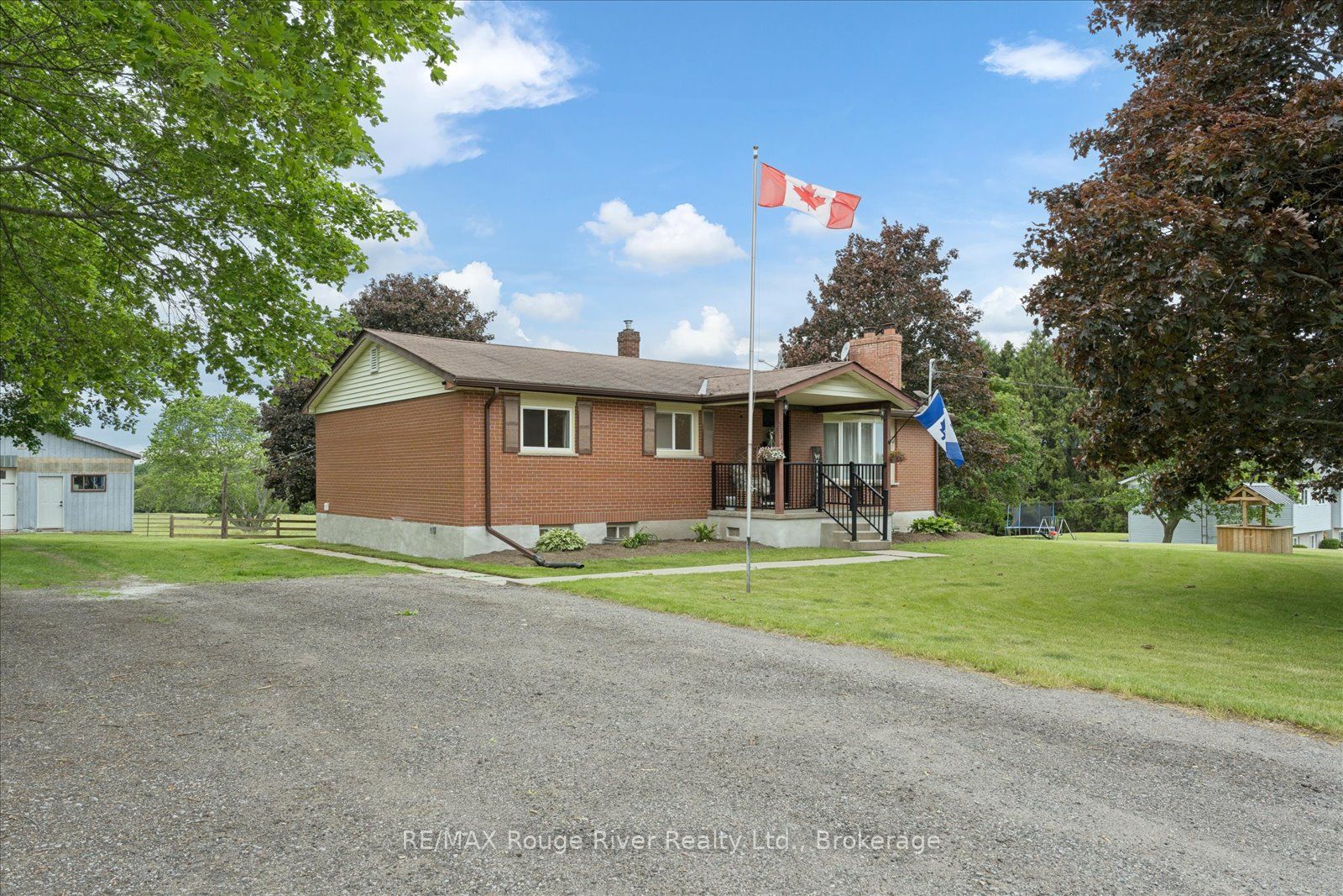 3714 Newtonville Road, Clarington, ON L0A 1J0 photo 2