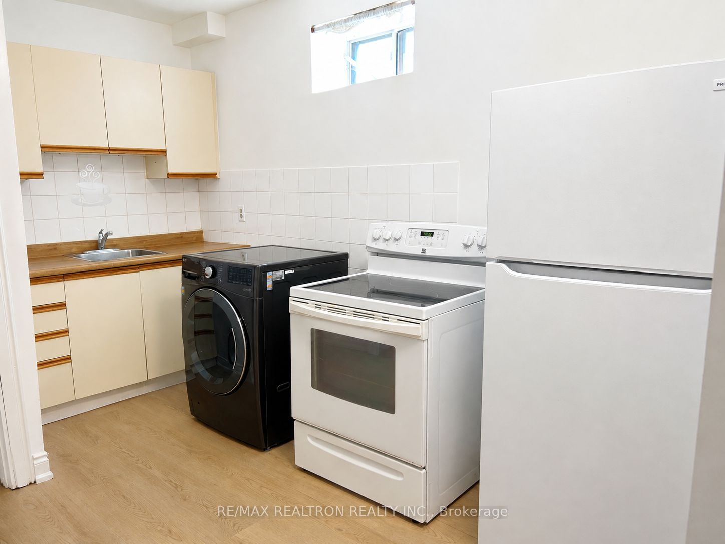 322 Morrish Road Basement, Toronto, ON M1C 1G1 photo 5