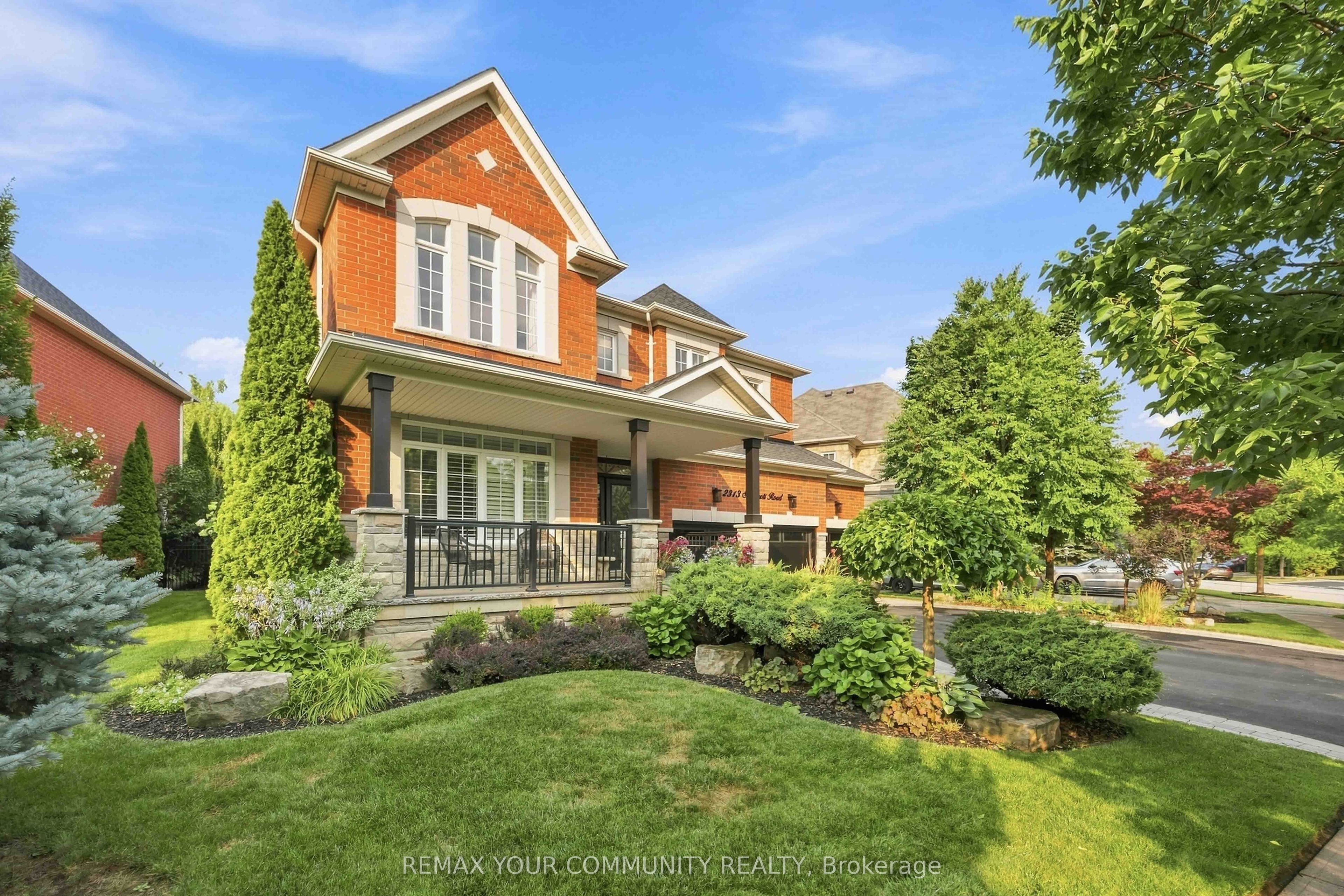 2313 Southcott Road, Pickering, ON L1X 0A6 photo 3
