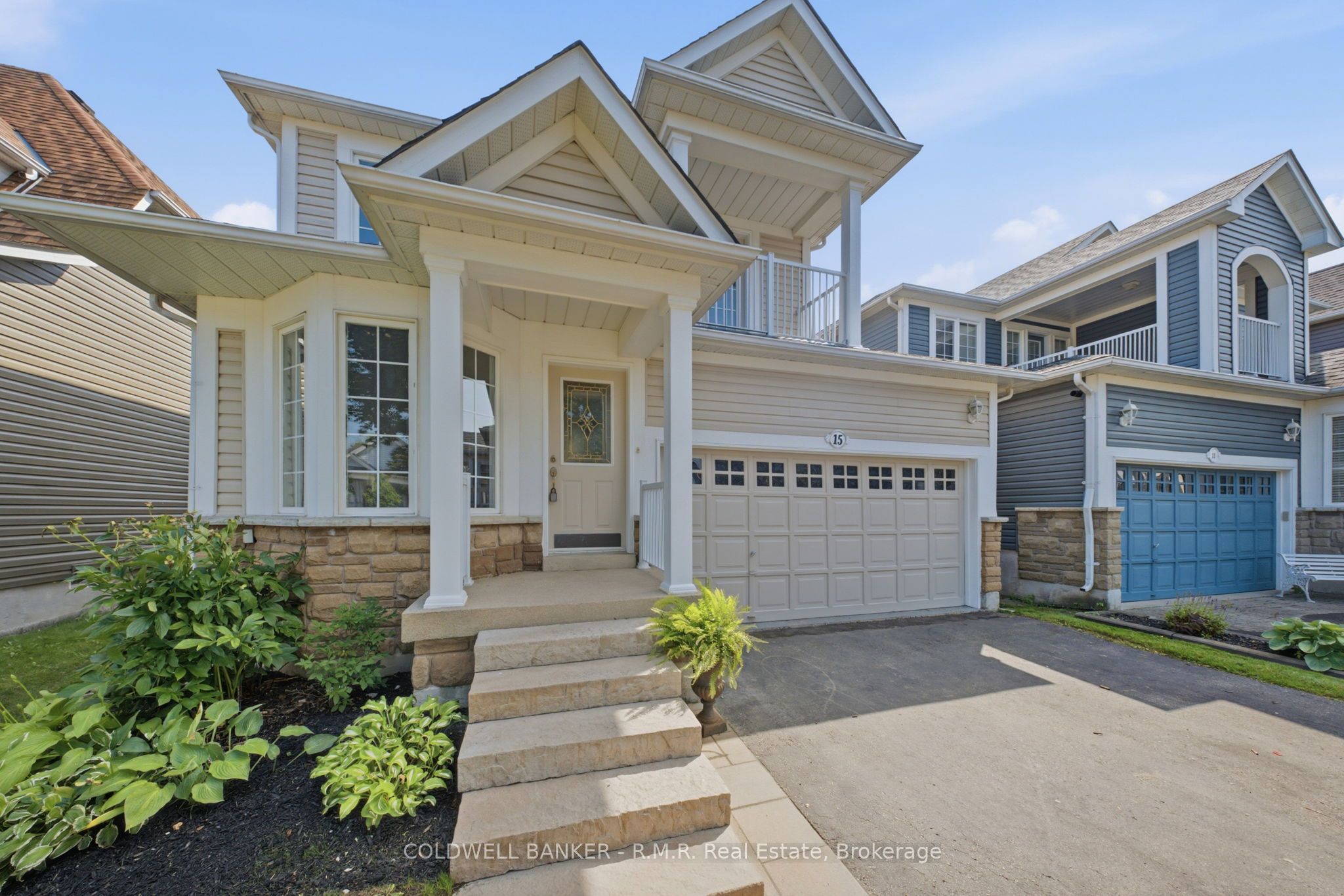 15 Schooner Lane, Clarington, ON L1B 1N5 photo 2