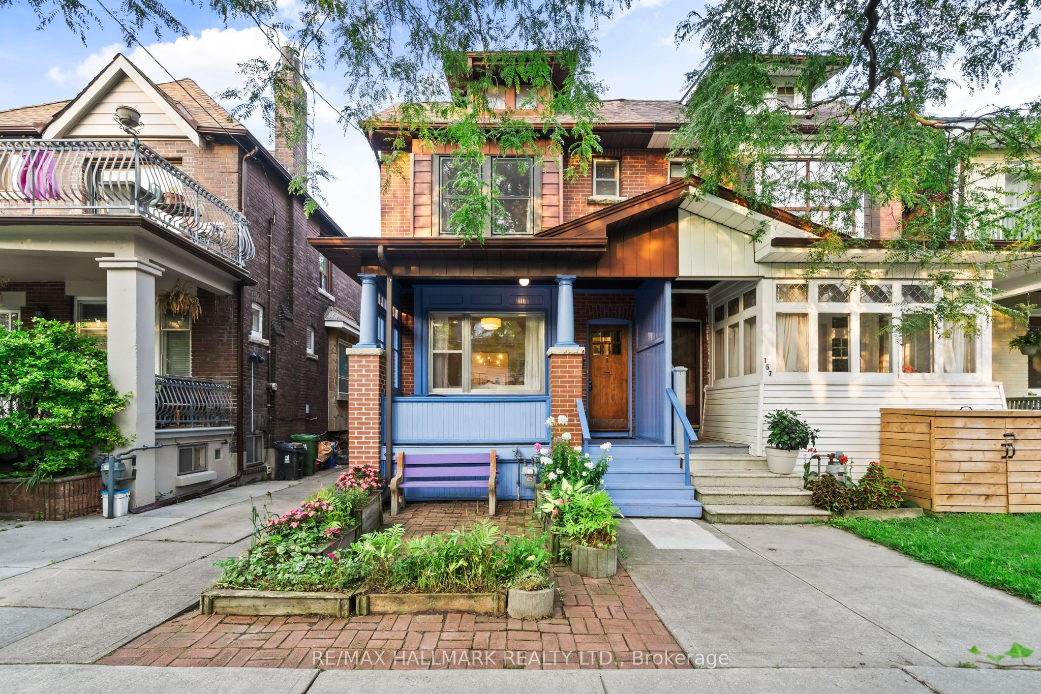 159 Gillard Avenue, Toronto, ON M4J 4N7 photo 2