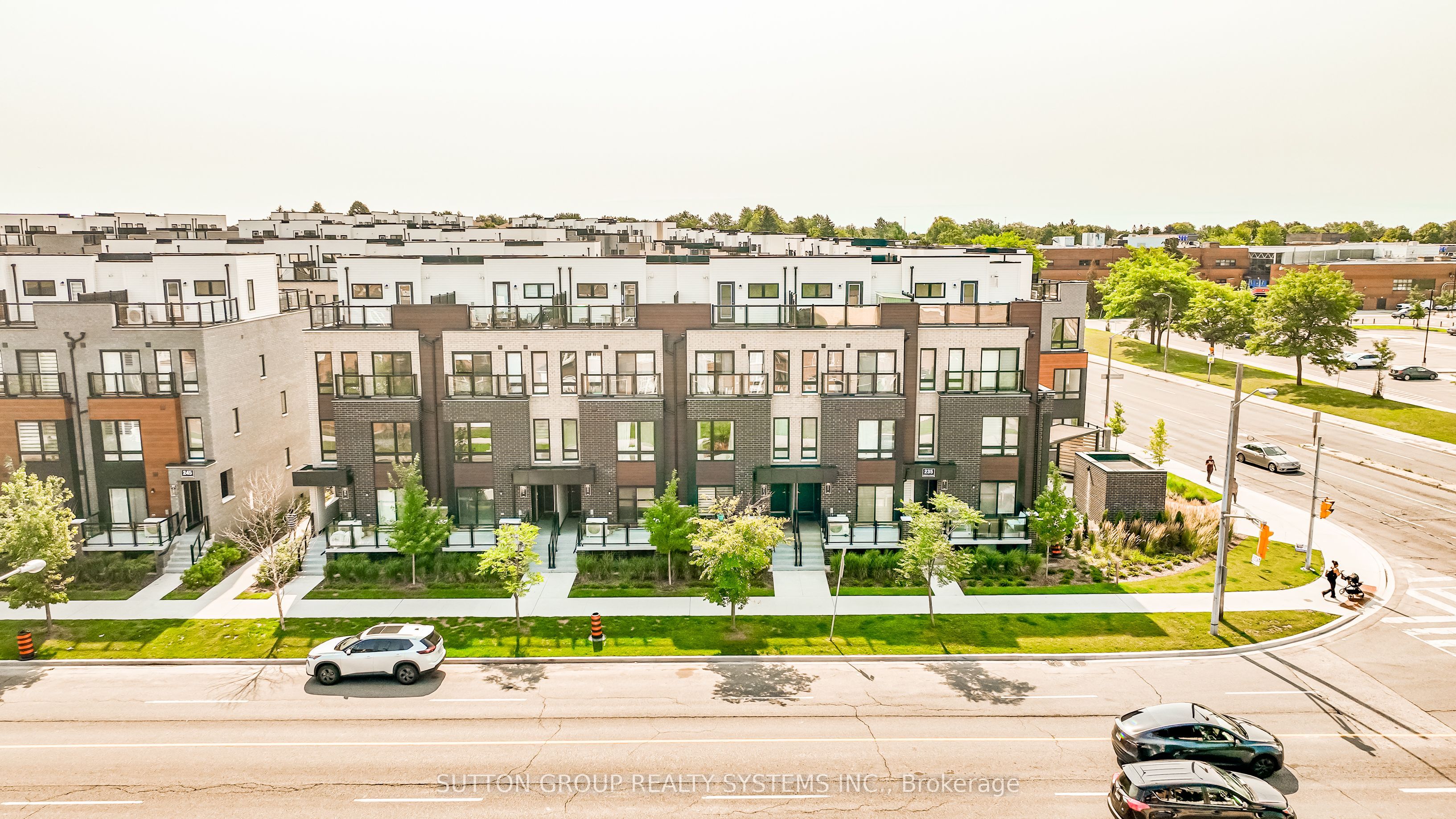 235 McLevin Avenue 11, Toronto, ON M1B 0E8