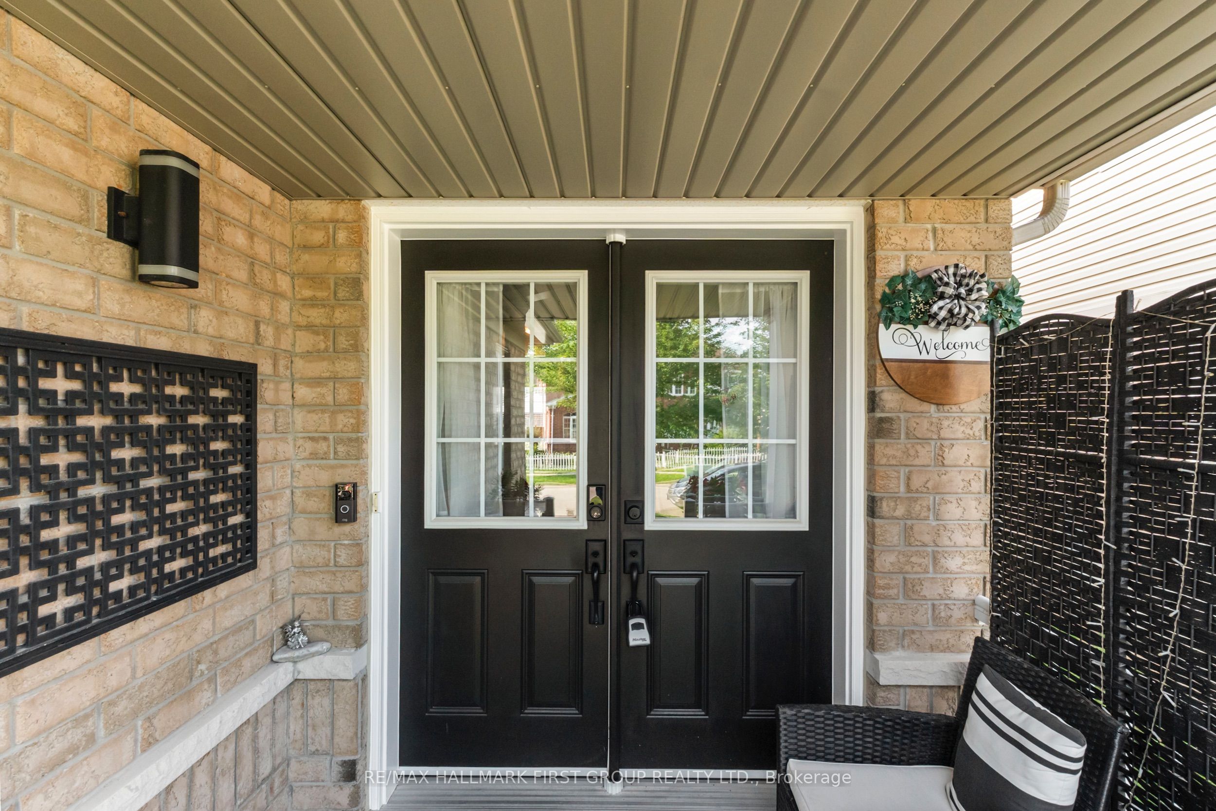 96 Redfern Crescent, Clarington, ON L1C 0K1 photo 4