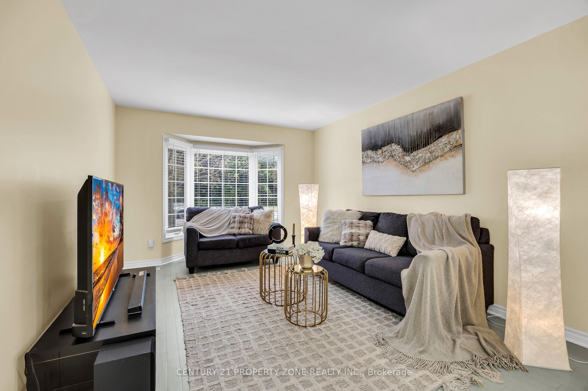27 Bassett Boulevard, Whitby, ON L1N 9A3 photo 5