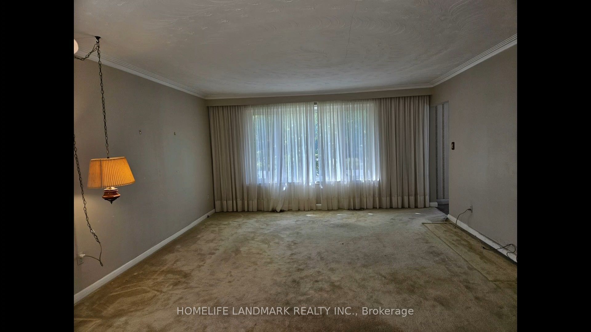 147 Fitzgibbon Avenue (Main), Toronto, ON M1K 4A6 photo 4