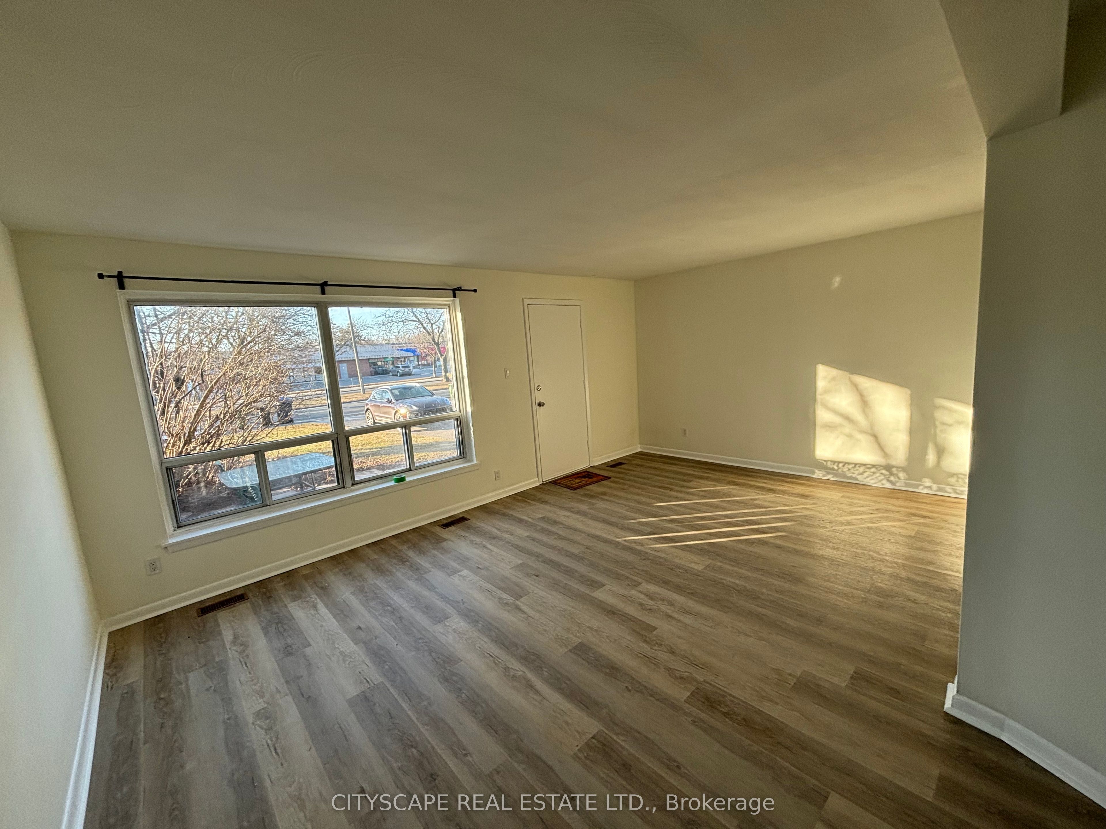 116 Guildwood Parkway, Toronto, ON M1E 1P3 photo 5