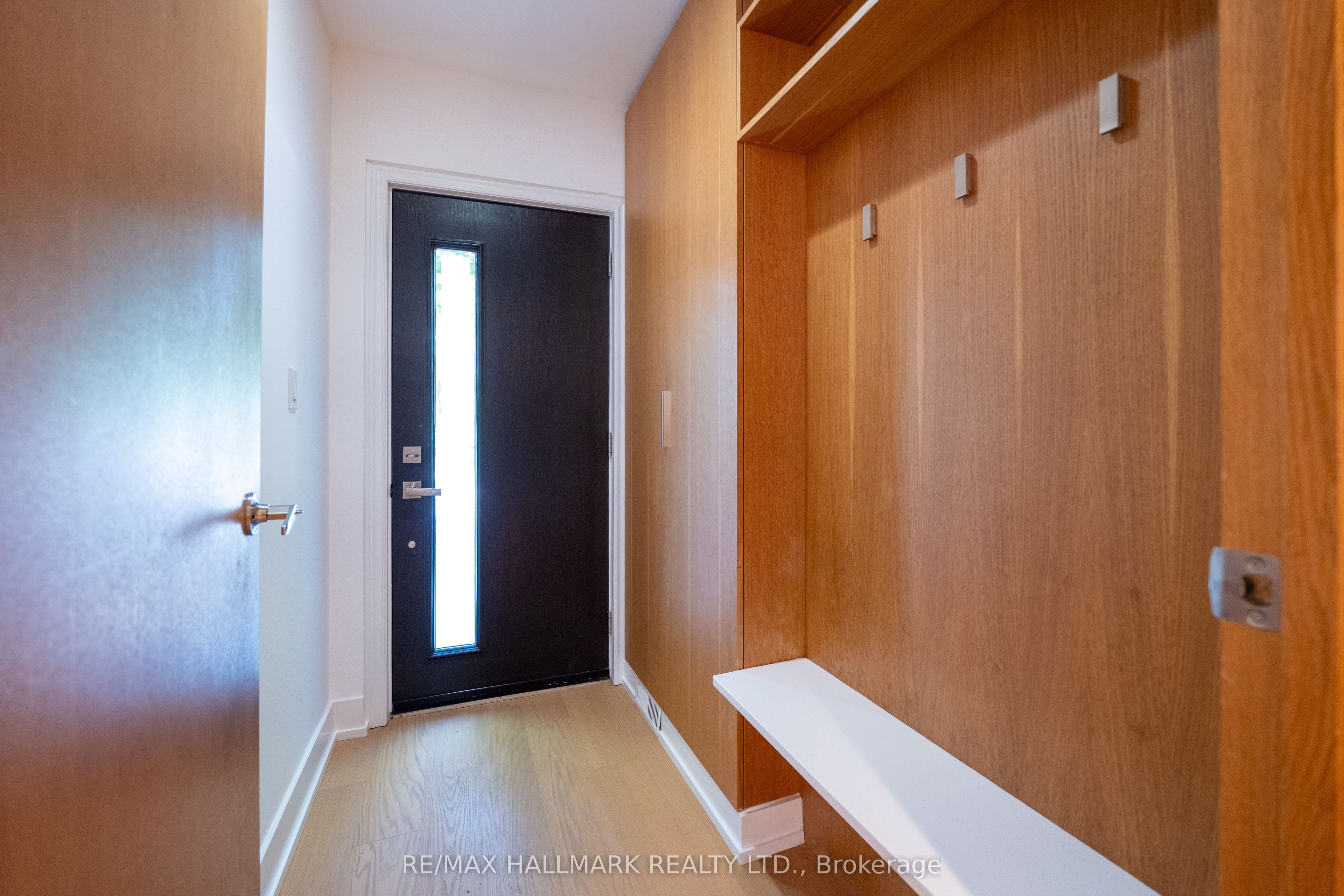83 Condor Avenue, Toronto, ON M4J 3M7 photo 4