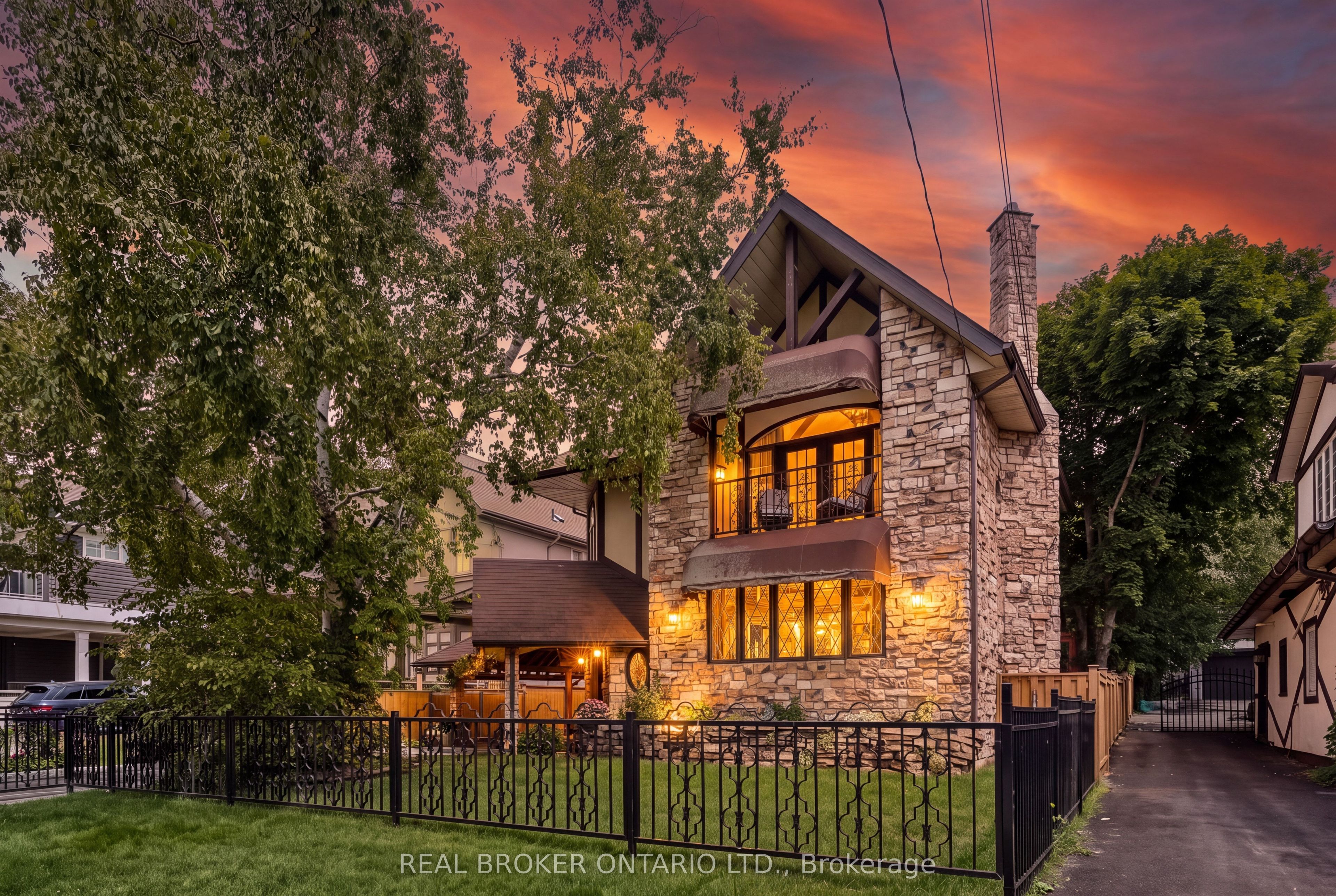 695 Front Road, Pickering, ON L1W 1P1