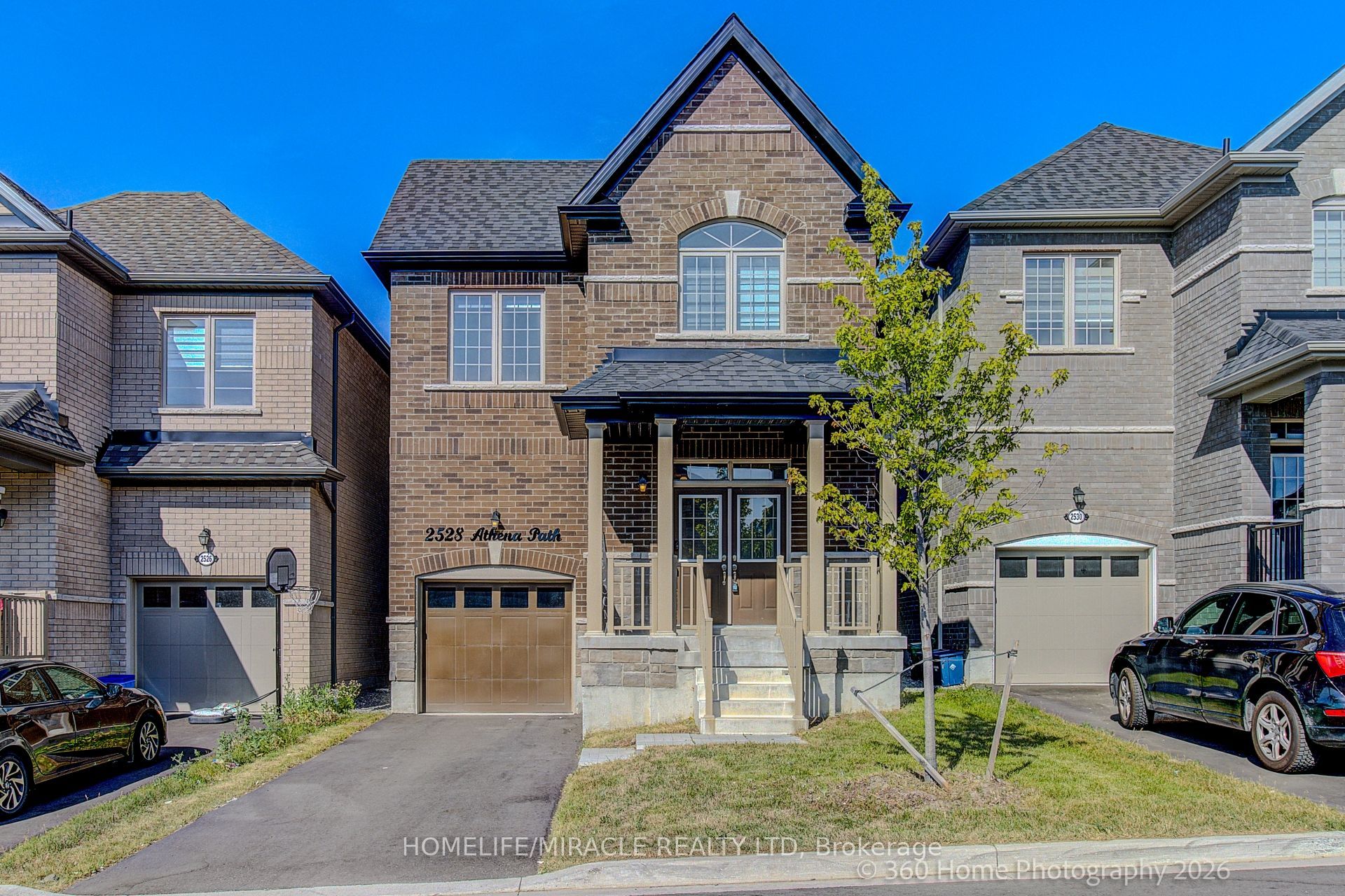 2528 Athena Path, Pickering, ON L1X 0M4