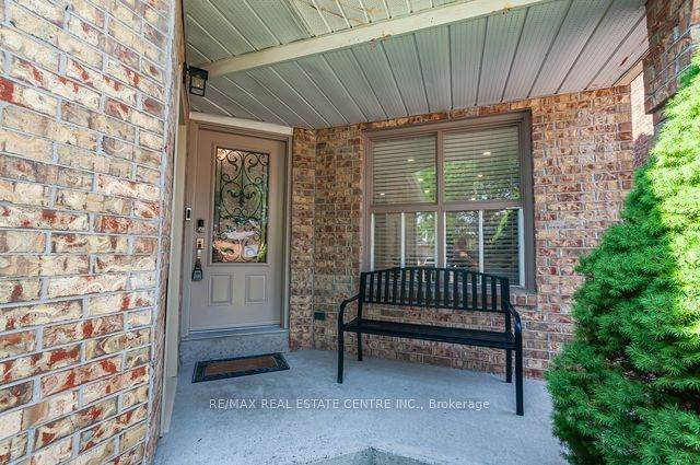 38 Tresher Court, Ajax, ON L1T 2N1 photo 5